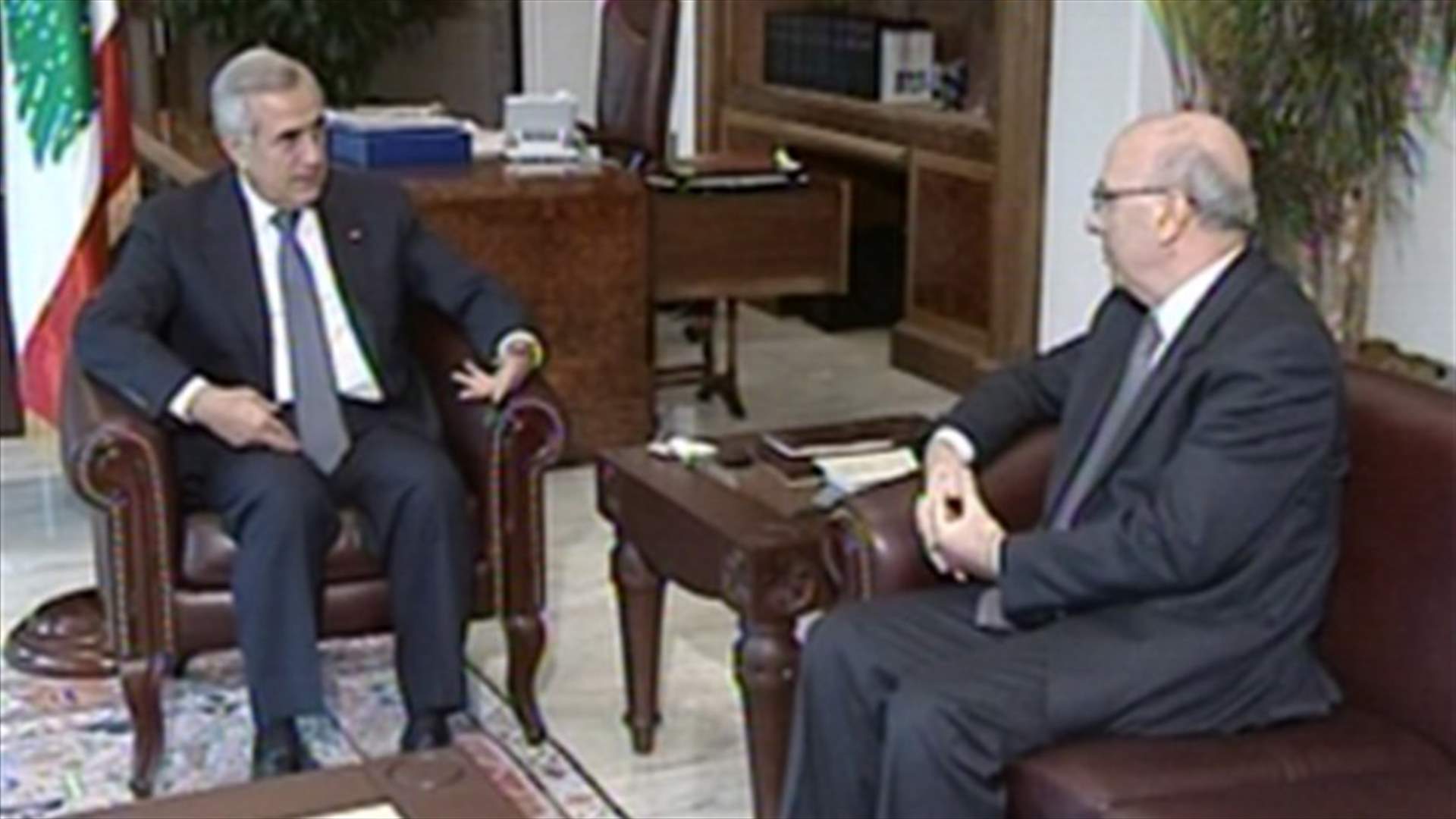 سليمان يرحب بخطوة الجامعة العربية