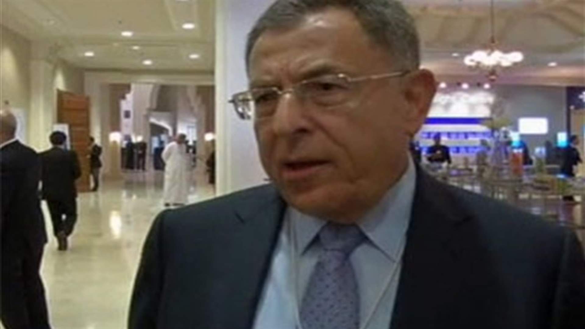 السنيورة: كلام نصرالله محاولة لاخذ لبنان الى مستنقع الحرب في سوريا