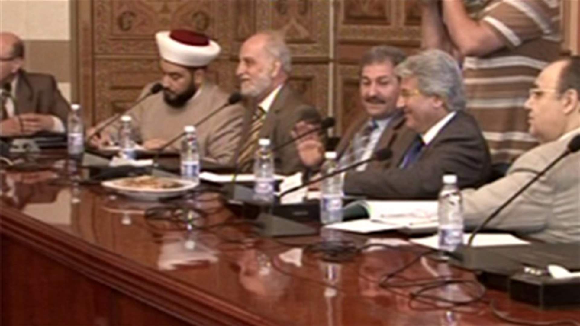 REPORT: HIC remains divided as two meetings separately held