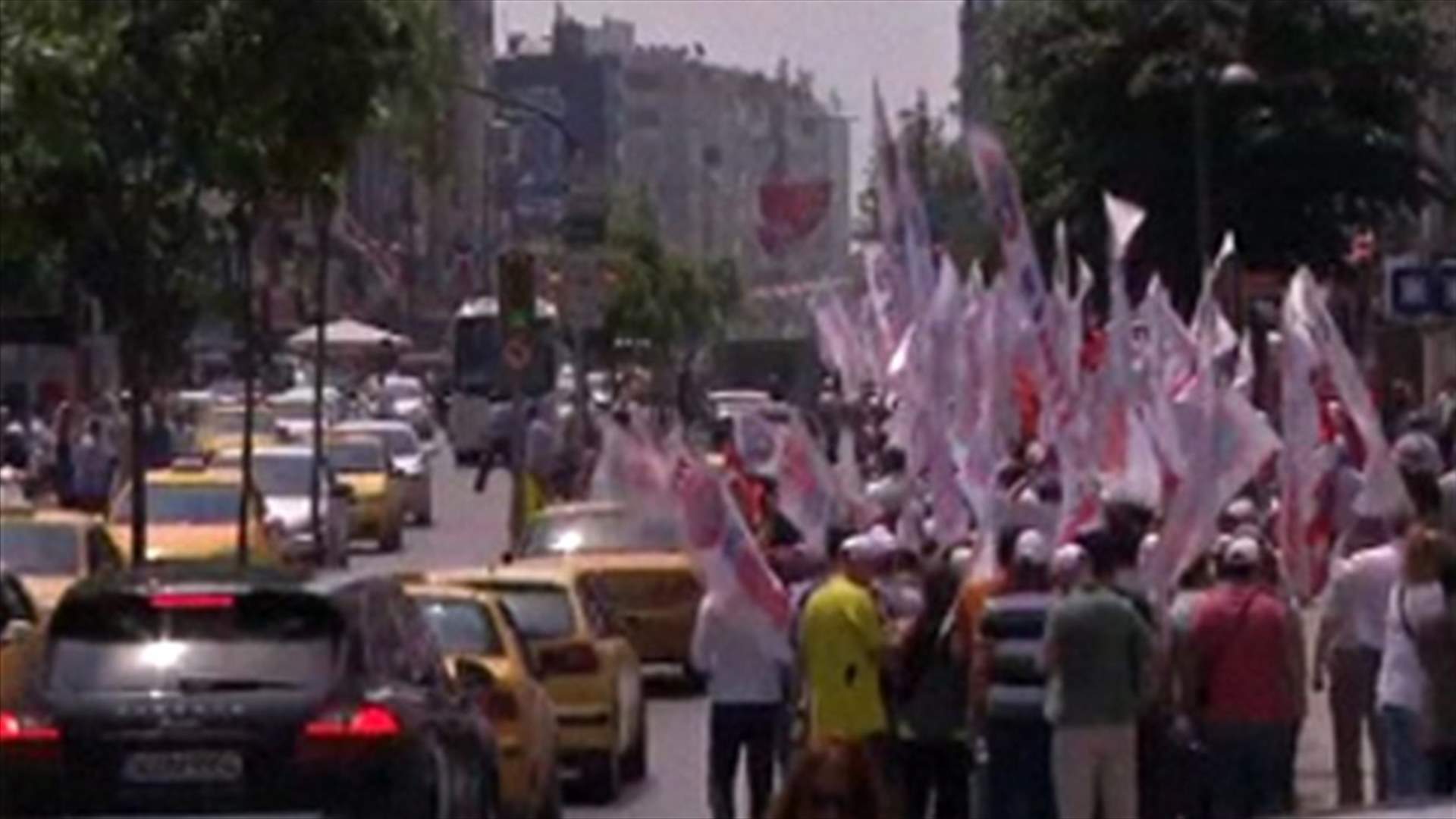 REPORT: Davutoglu to Kerry: Turkey not a 'second-class democracy'