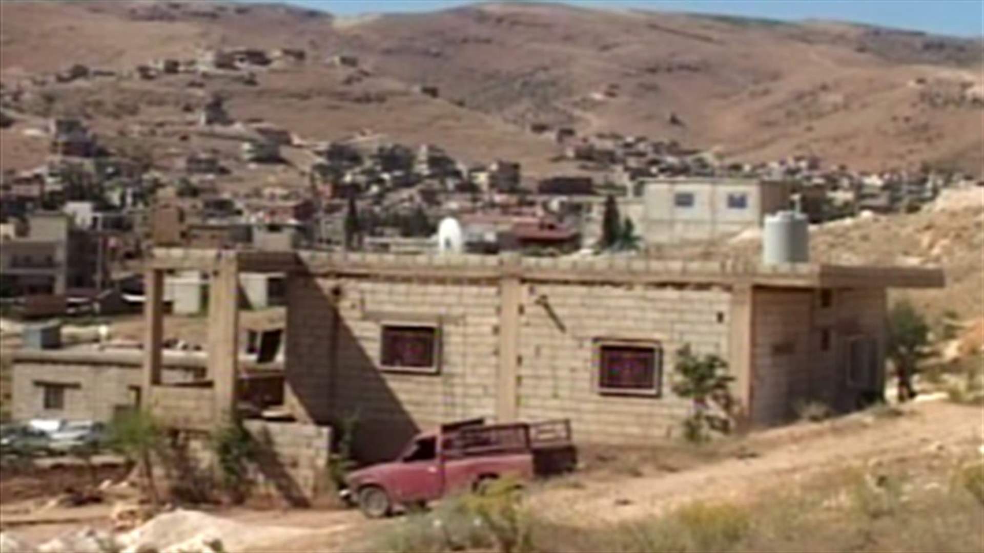 Two killed in gunfight at Lebanese checkpoint near Syria