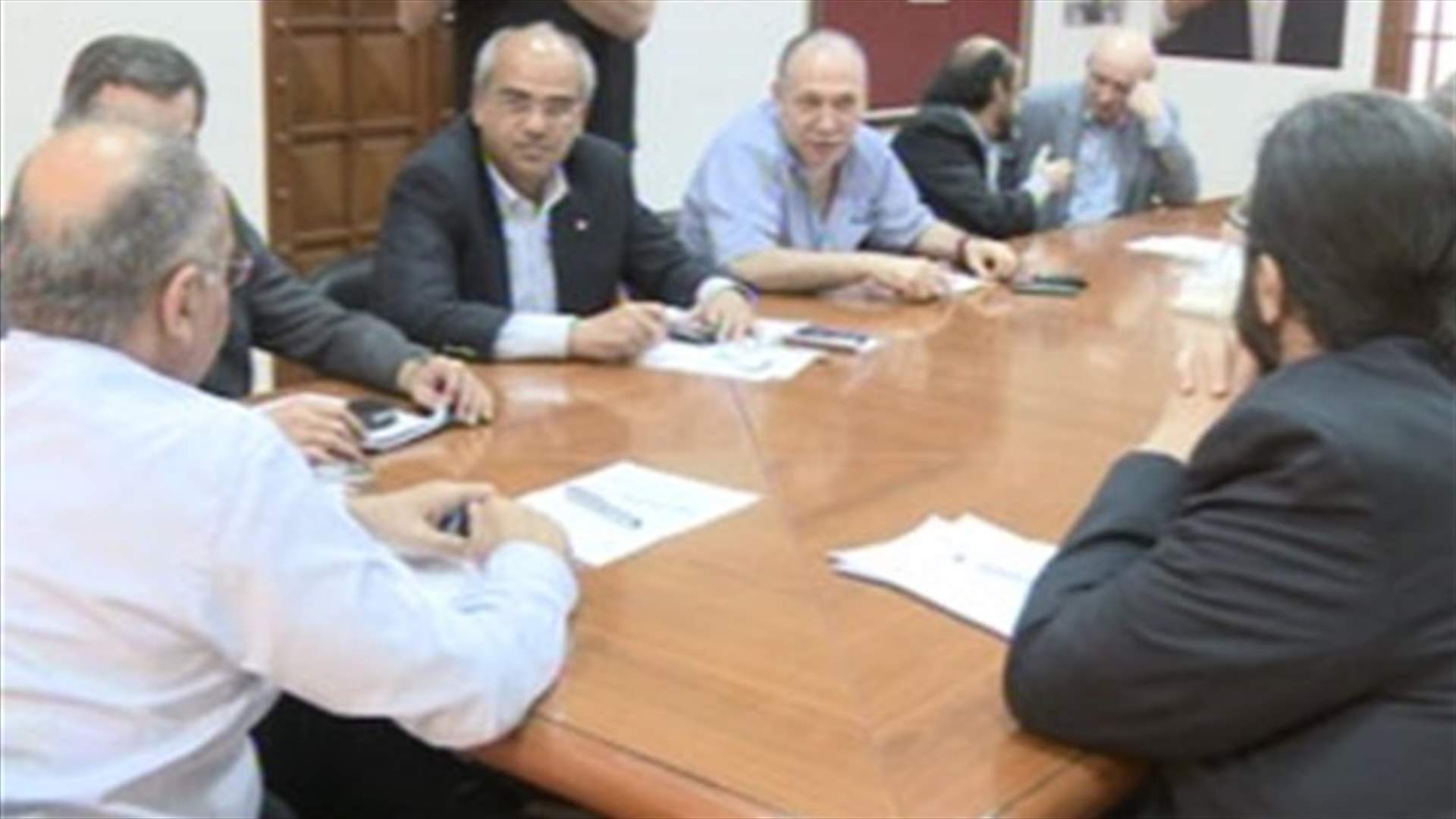 قوى 14 آذار : حزب الله يسعى الى اعادة انتاج الحرب اللبنانية
