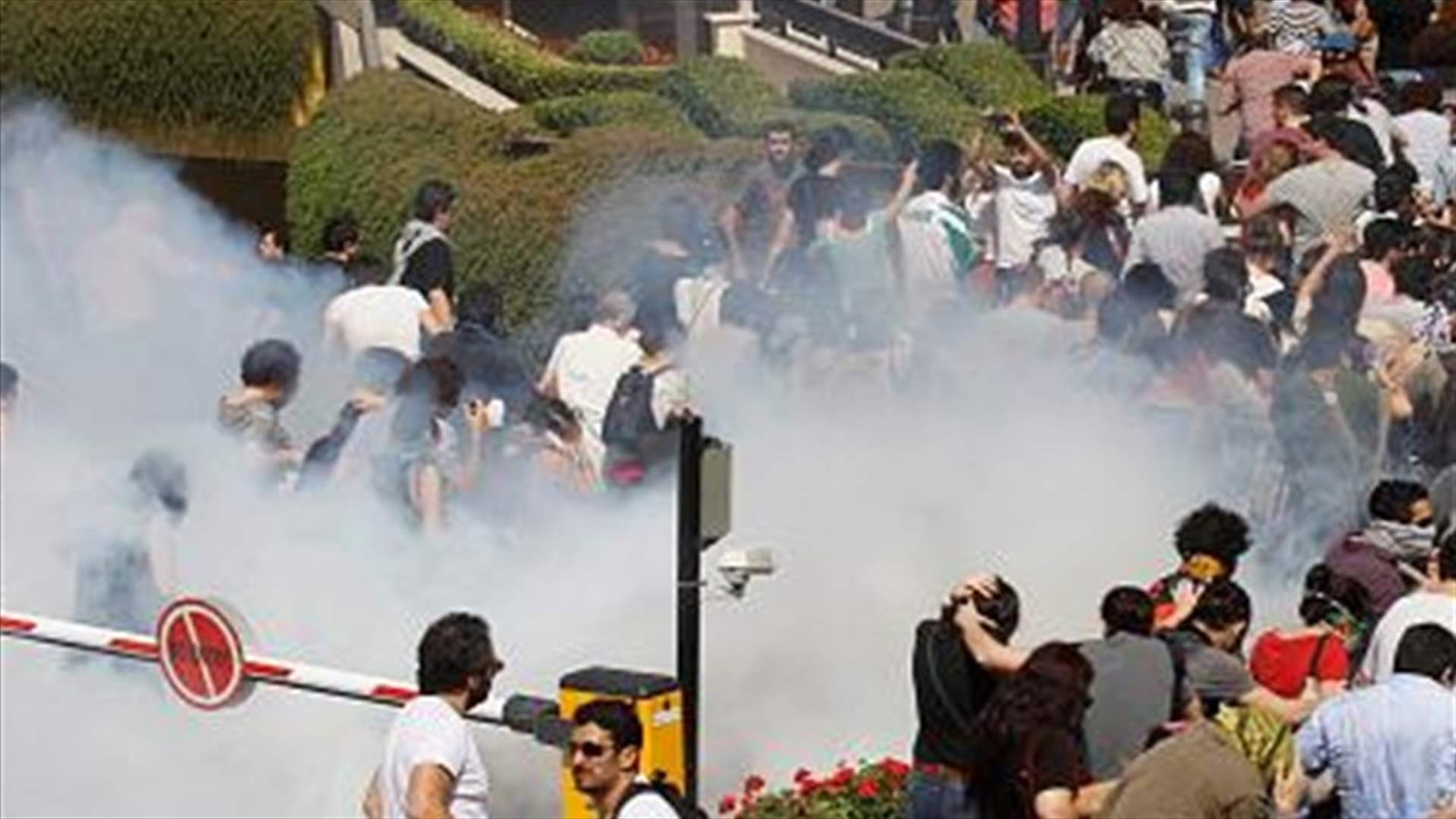 اقتحام ميدان تقسيم...واعتقال 73 محاميا في اسطنبول