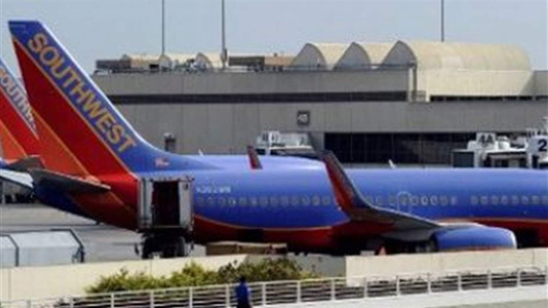 Southwest flight diverted to Phoenix due to threat
