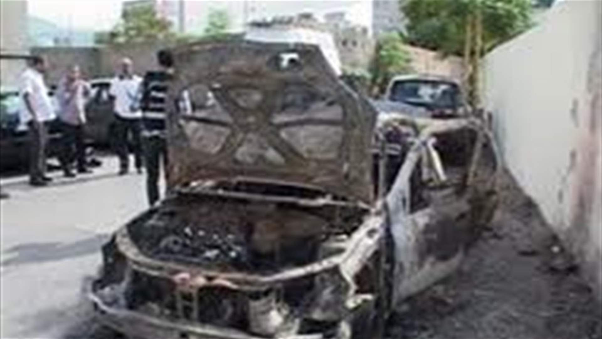 Vehicle catches fire in Hamra Street