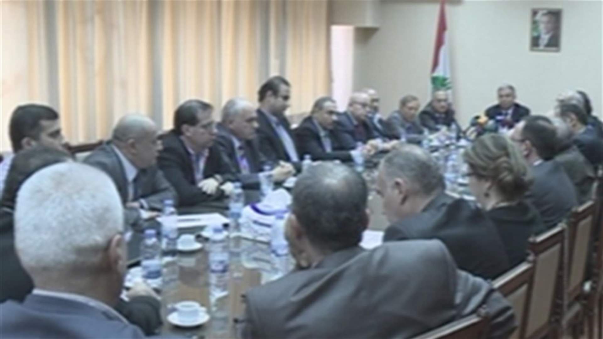Minister Daouk meets with media officials, discusses performance of media outlets