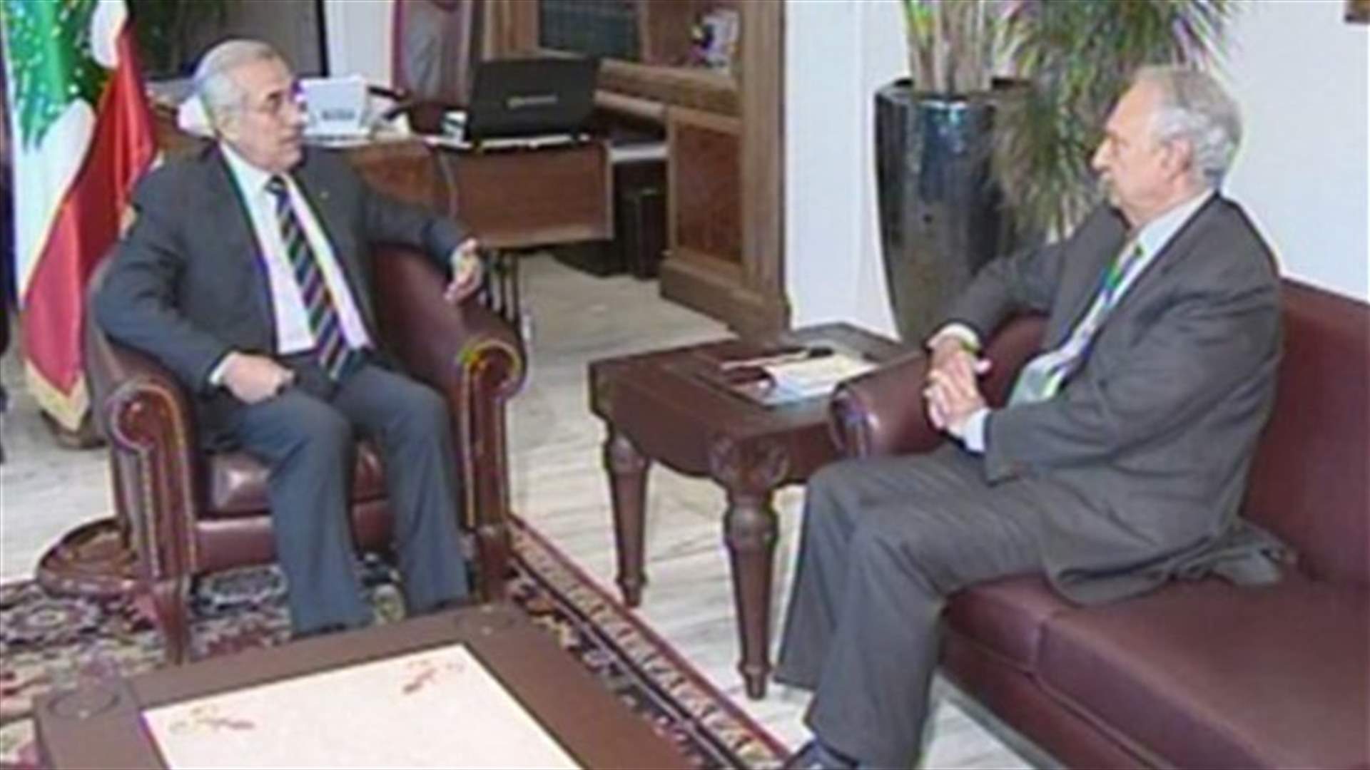 Sleiman holds contacts with Kahwaji, discusses attacks on Bekaa