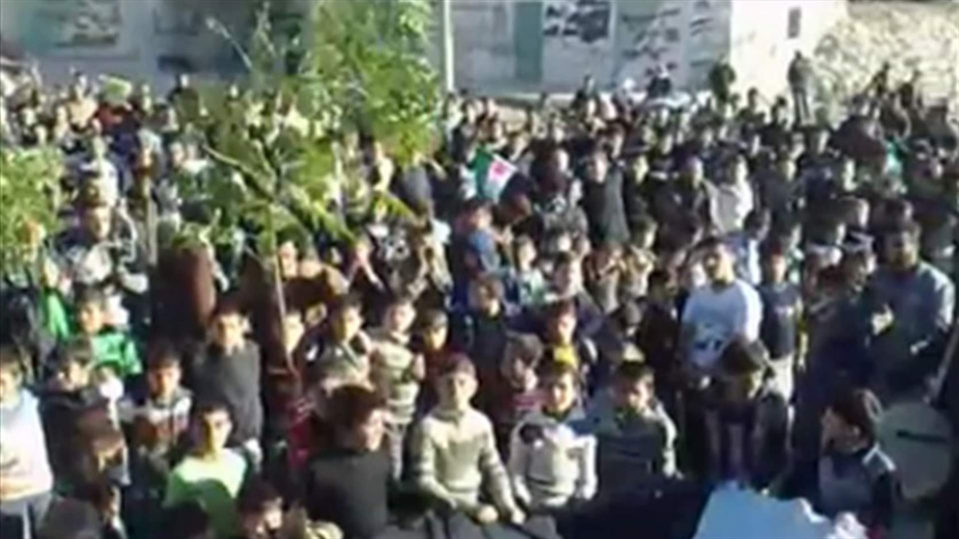 Syrian opposition pelted with eggs as death toll rises 