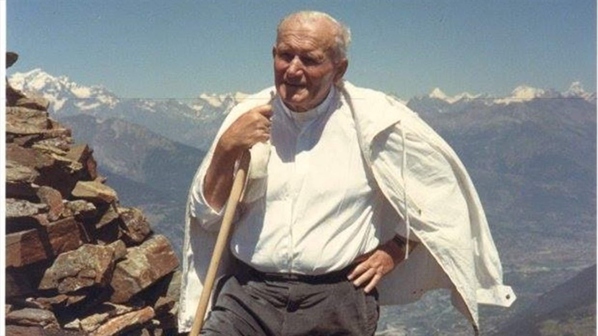 صور غير منشورة للبابا الراحل يوحنا بولس الثاني