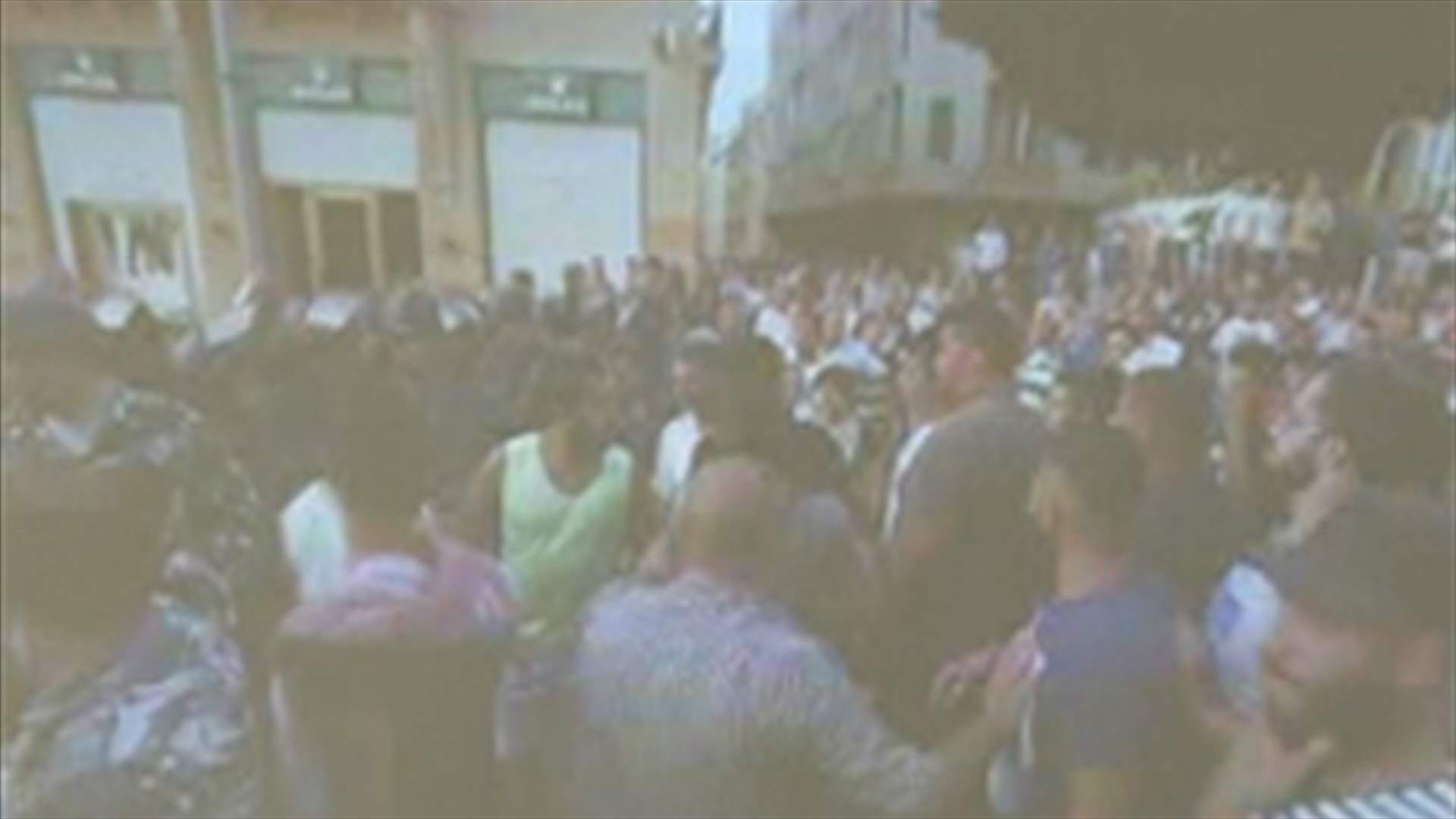 بالصوت والصورة: هؤلاء هم المعتدون على المتظاهرين