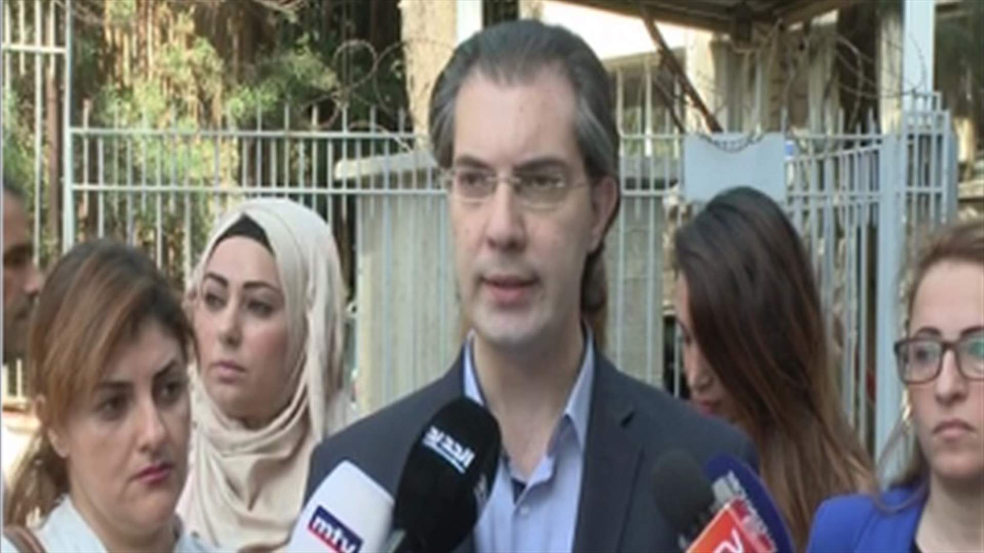 مندوبو الأحداث بلا رواتب