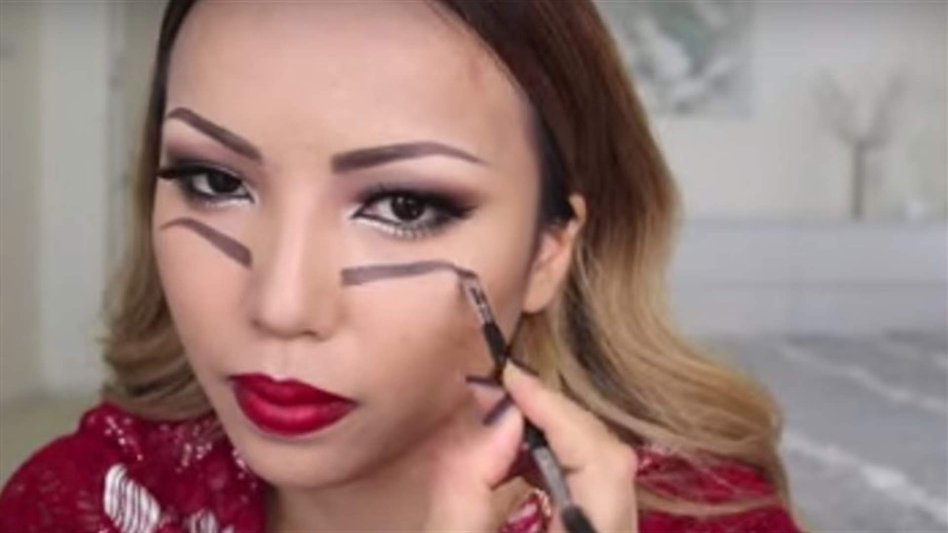 بالفيديو: رسمت حاجبين أسفل عينيها والسّبب؟