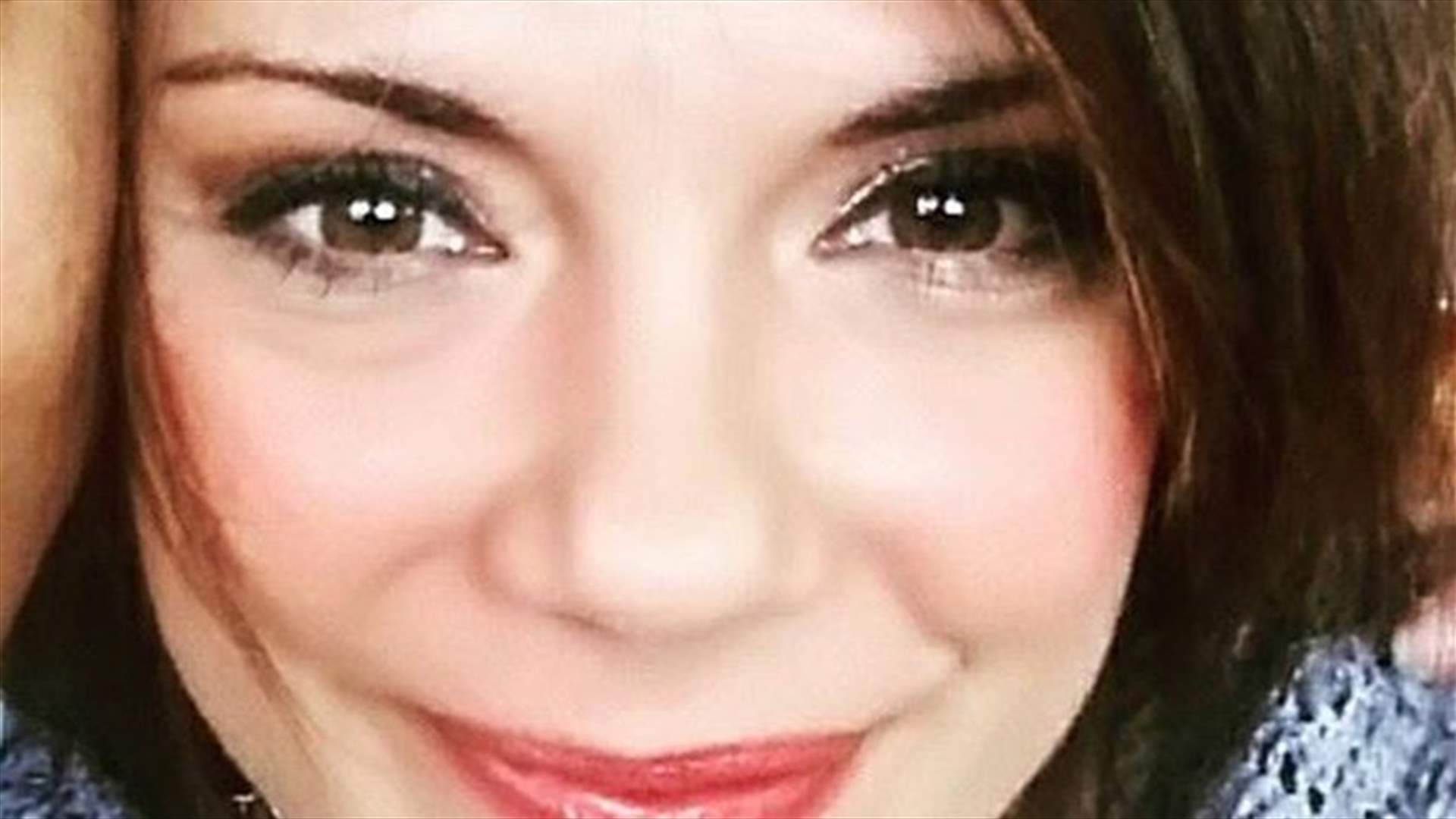 مراهق قتل والدته الحامل وهرب