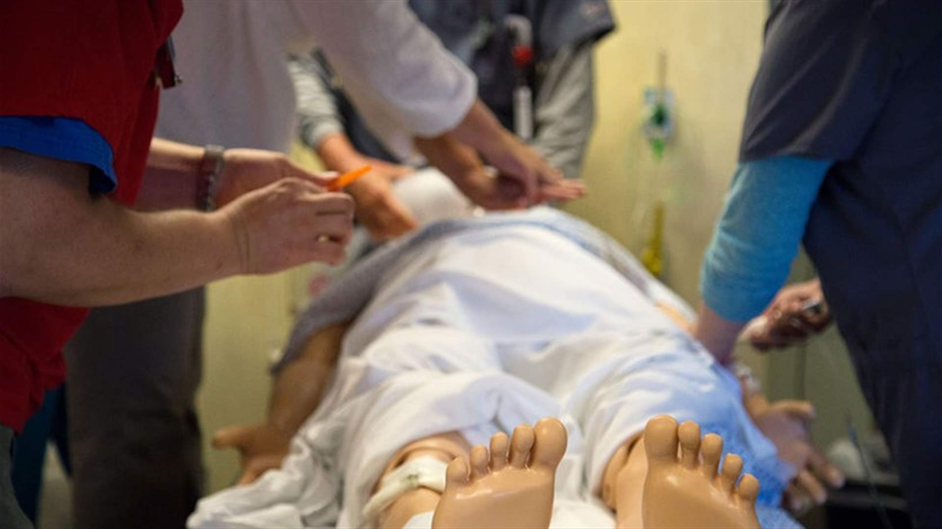 ماذا يفعل هؤلاء الأطباء بعد موت مرضاهم؟