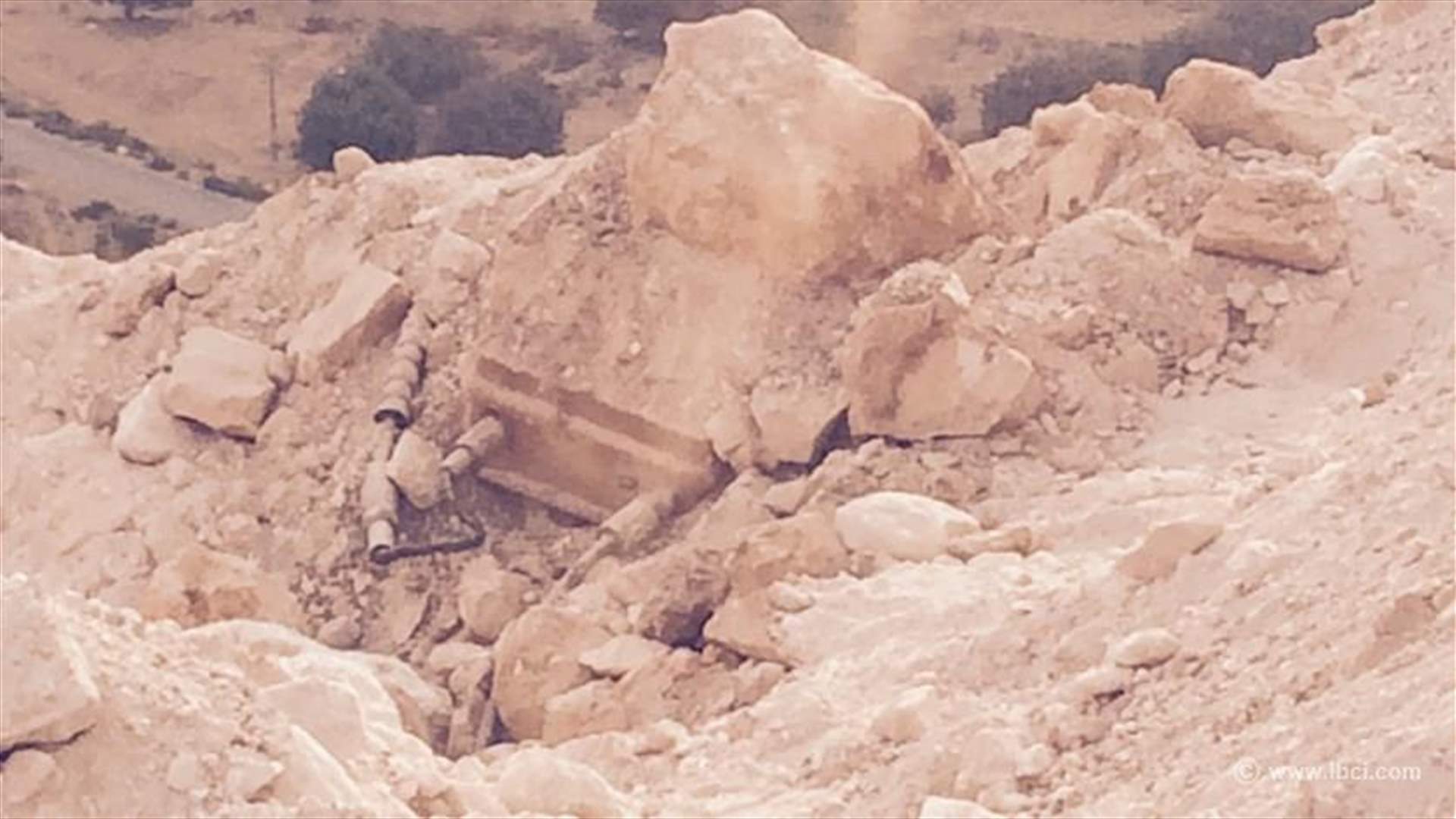 بالصور: جهاز تجسس اسرائيلي في بني حيان