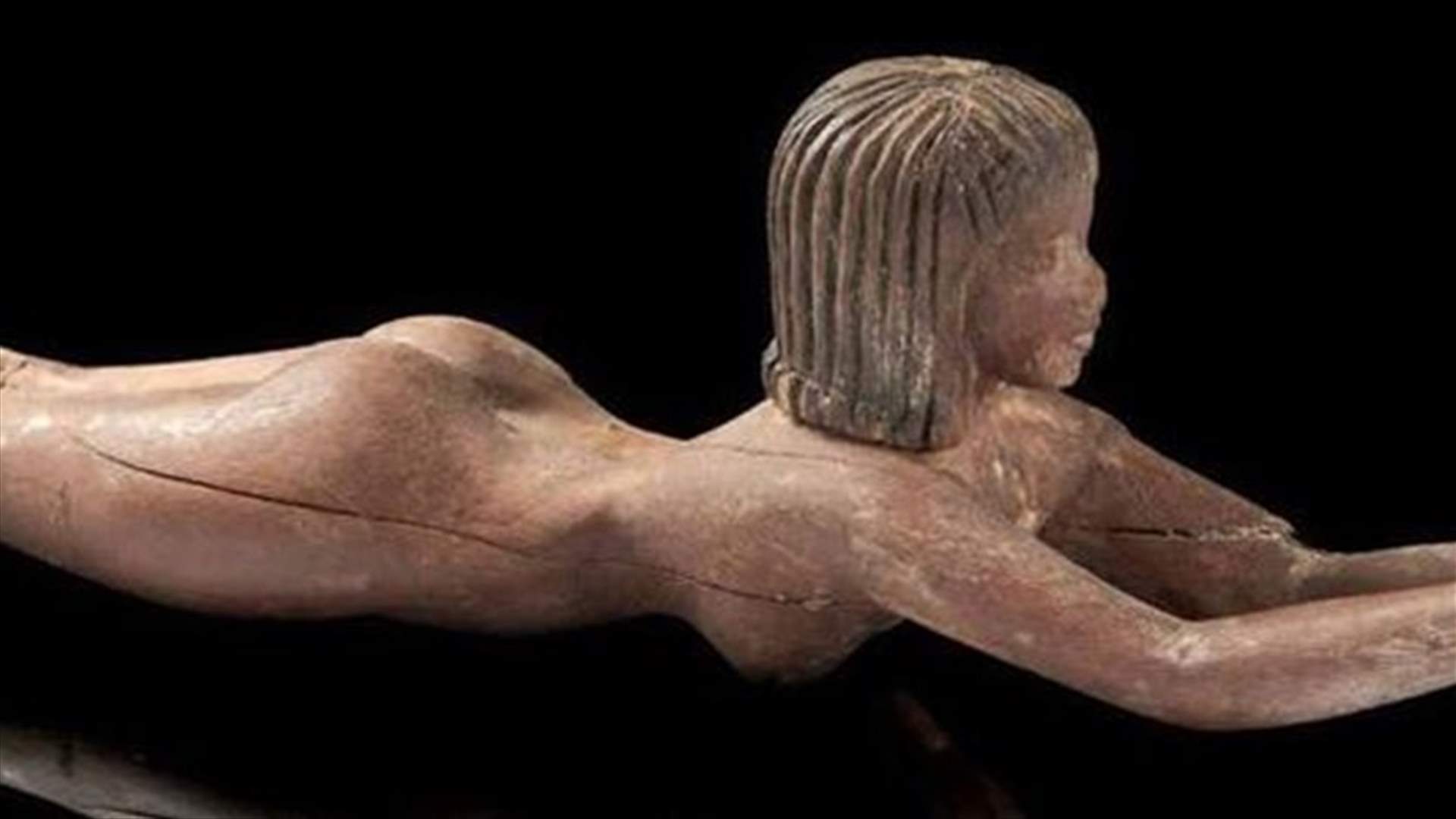 مصر تسترد من فرنسا تمثالا فرعونيا يرجع لأكثر من 43 قرنا