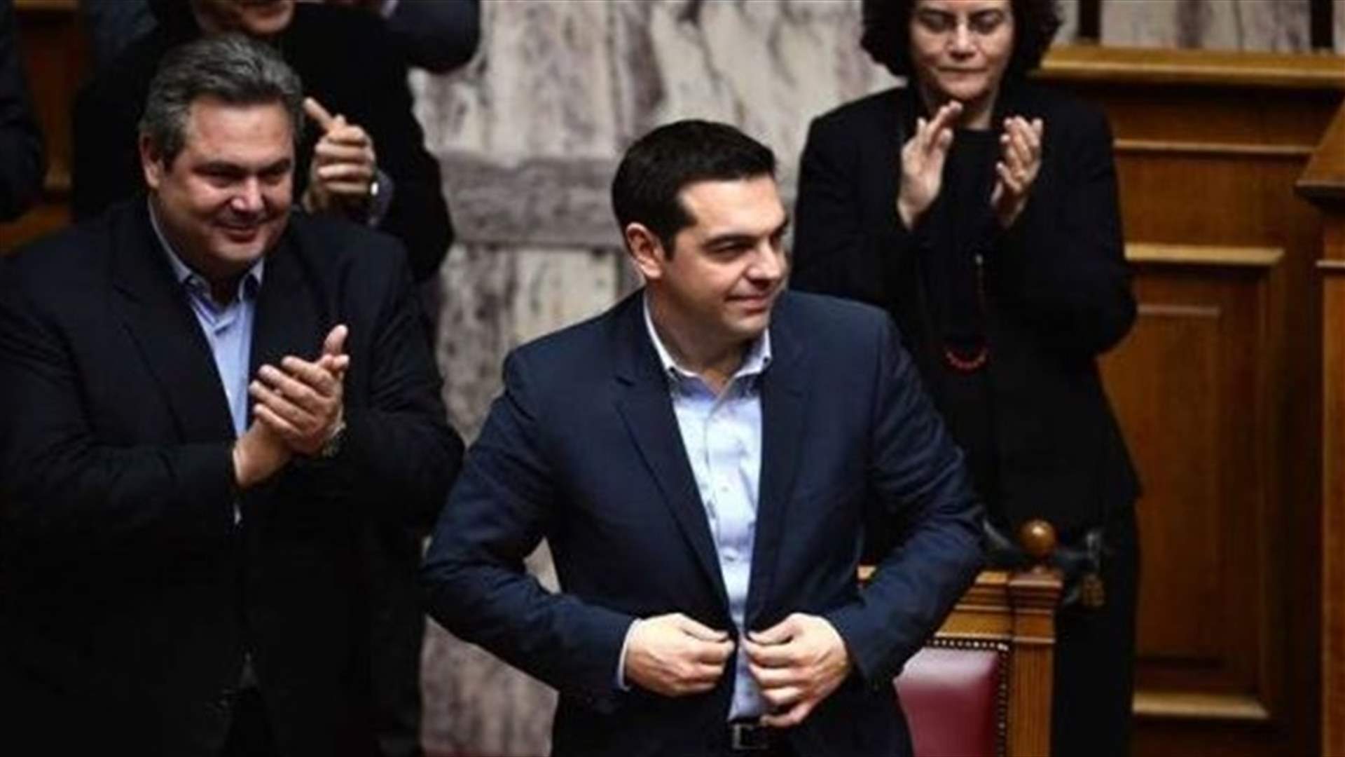 البرلمان اليوناني يمنح حكومة تسيبراس الثقة