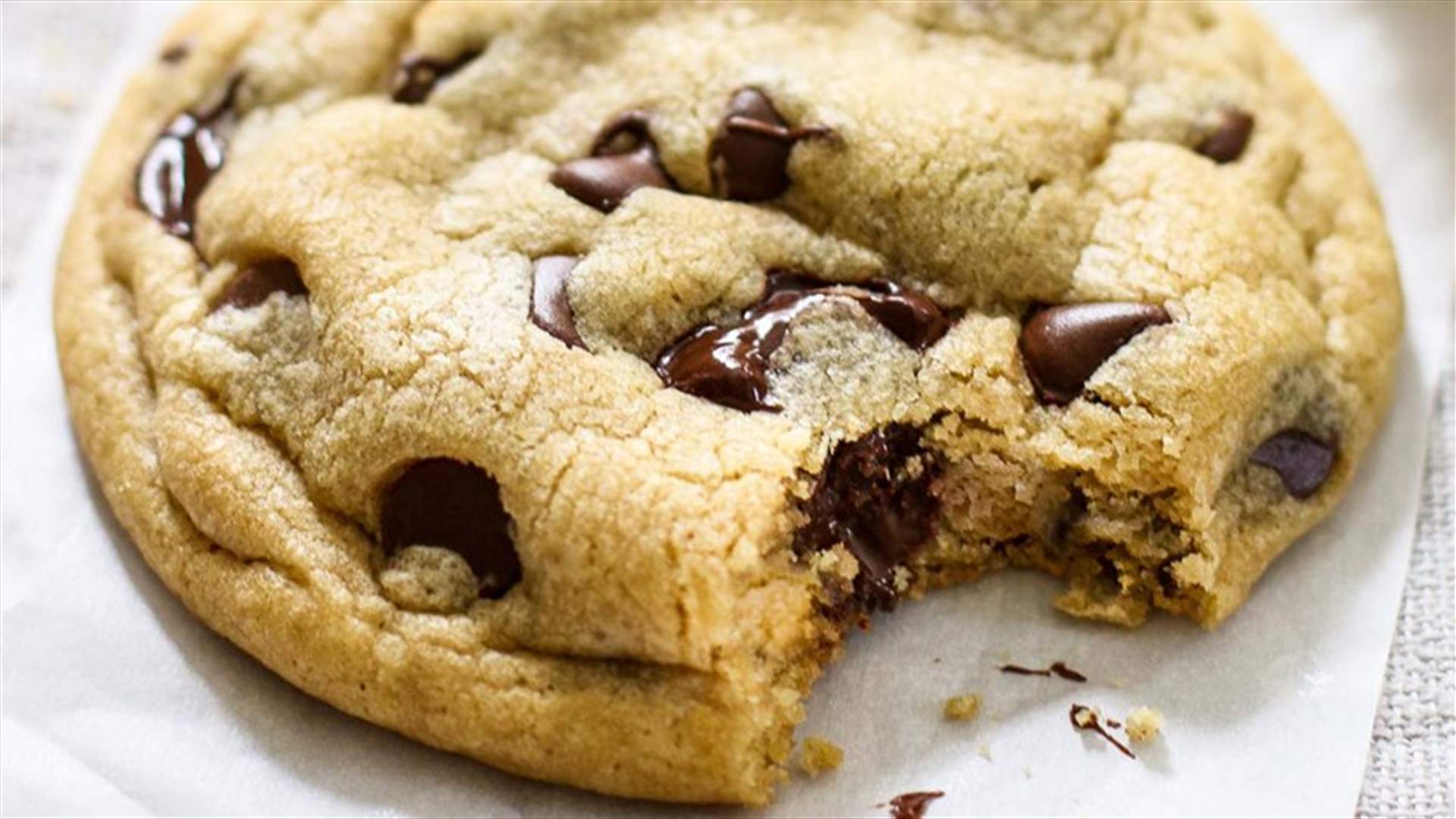 بالفيديو: كوكيز بحبات الشوكولا