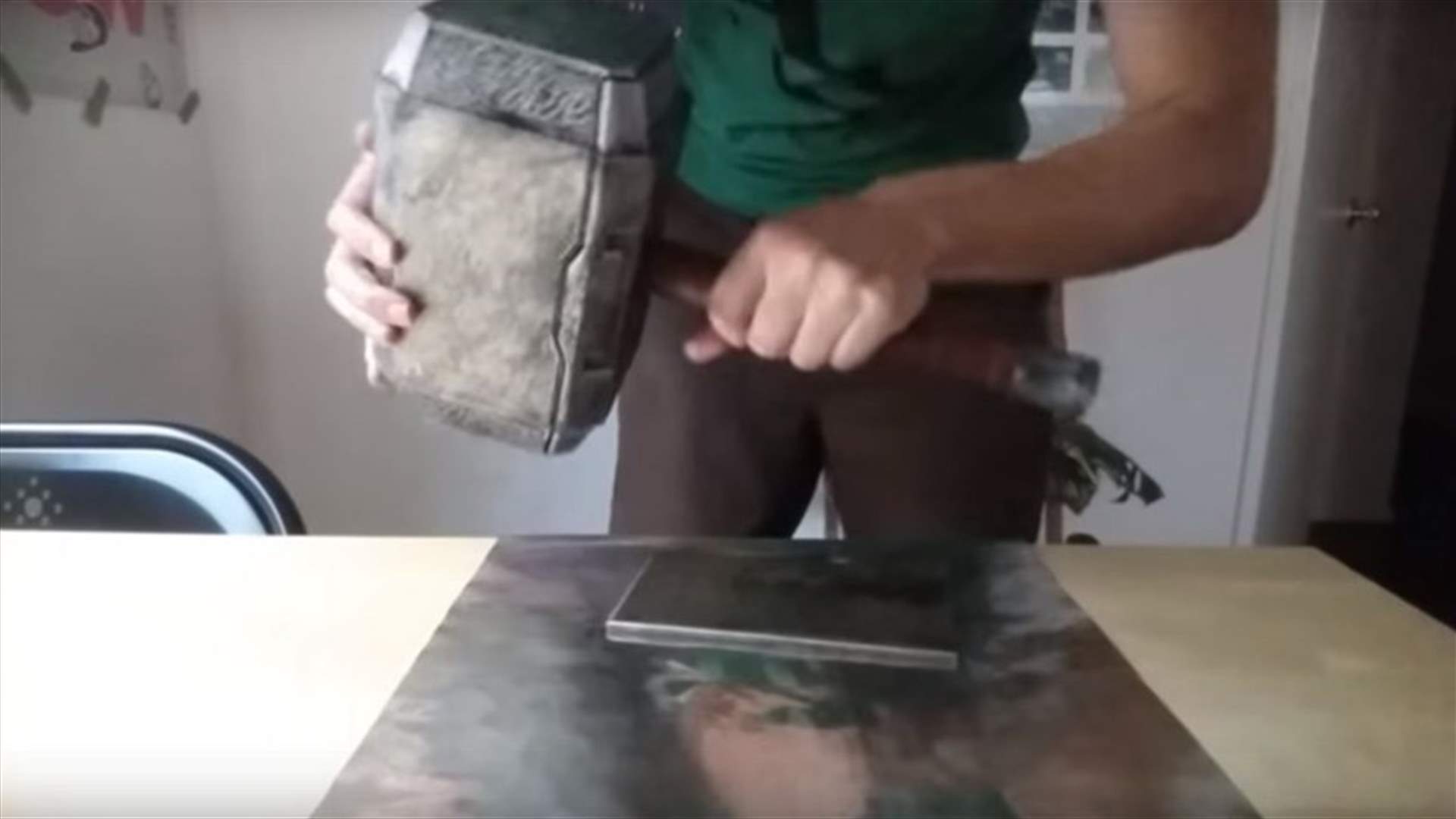[VIDEO] Thor Fan Creates Real-Life Mjolnir Hammer! 