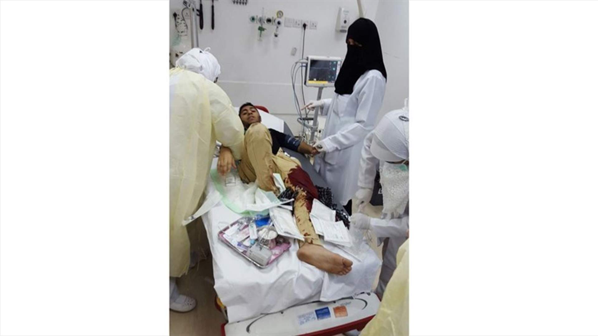 VIDEO: Saudi forces kill gunman who opened fire on Shi'ite site: Saudi-owned TV, resident