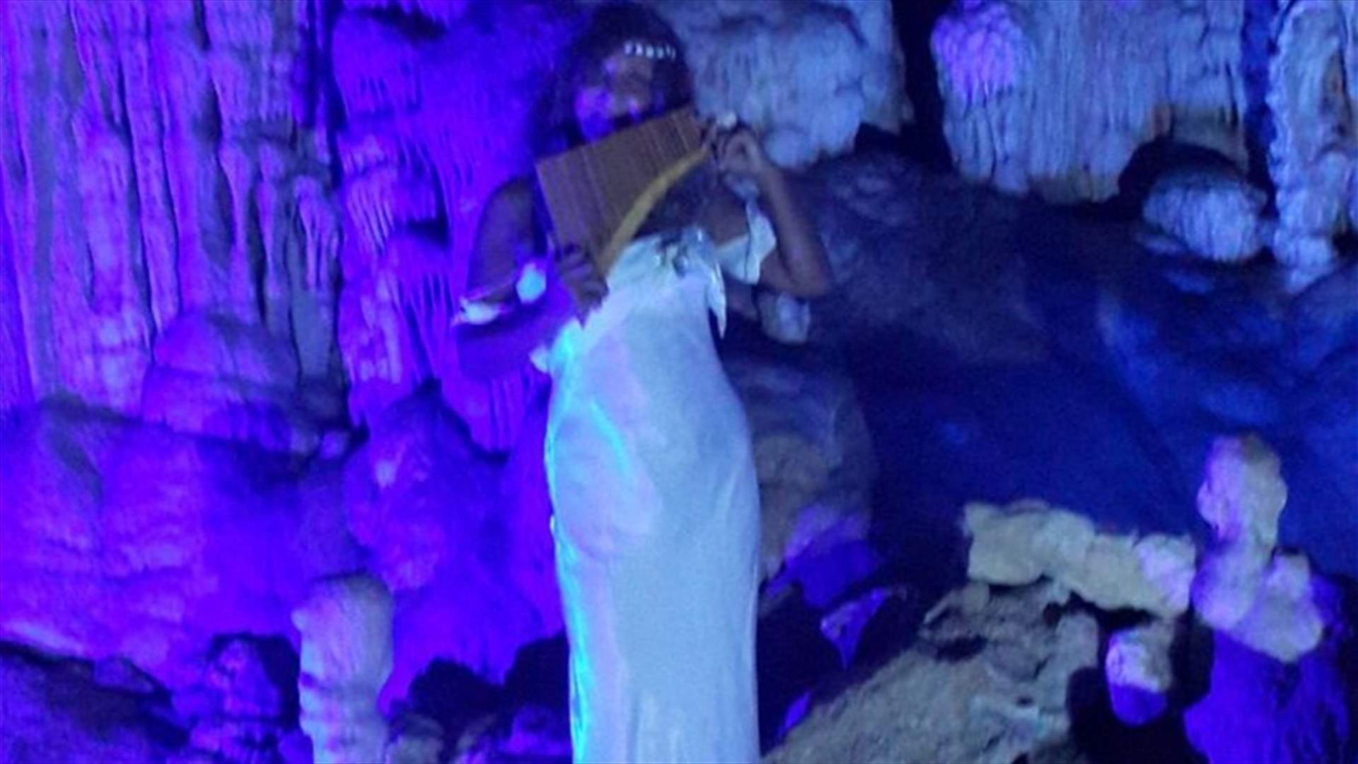 Jeita Grotto in blue 