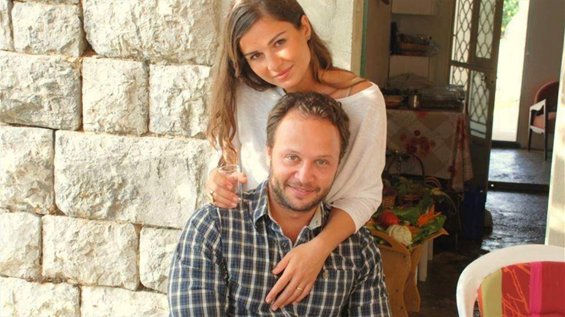 مكسيم خليل وزوجته مطلوبان في سوريا... والسبب؟