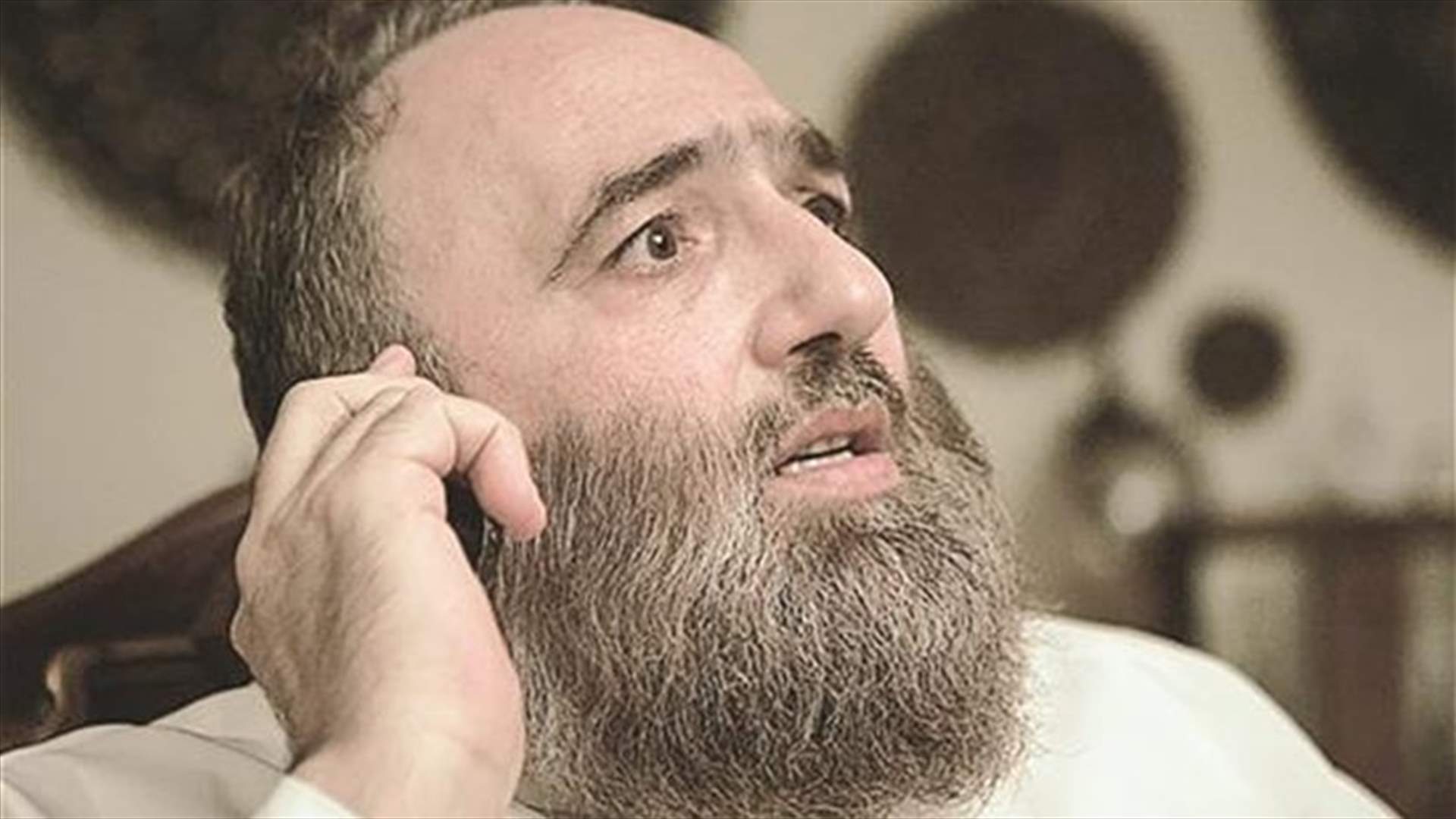 عمر بكري لا يعلم بمقتل ابنه