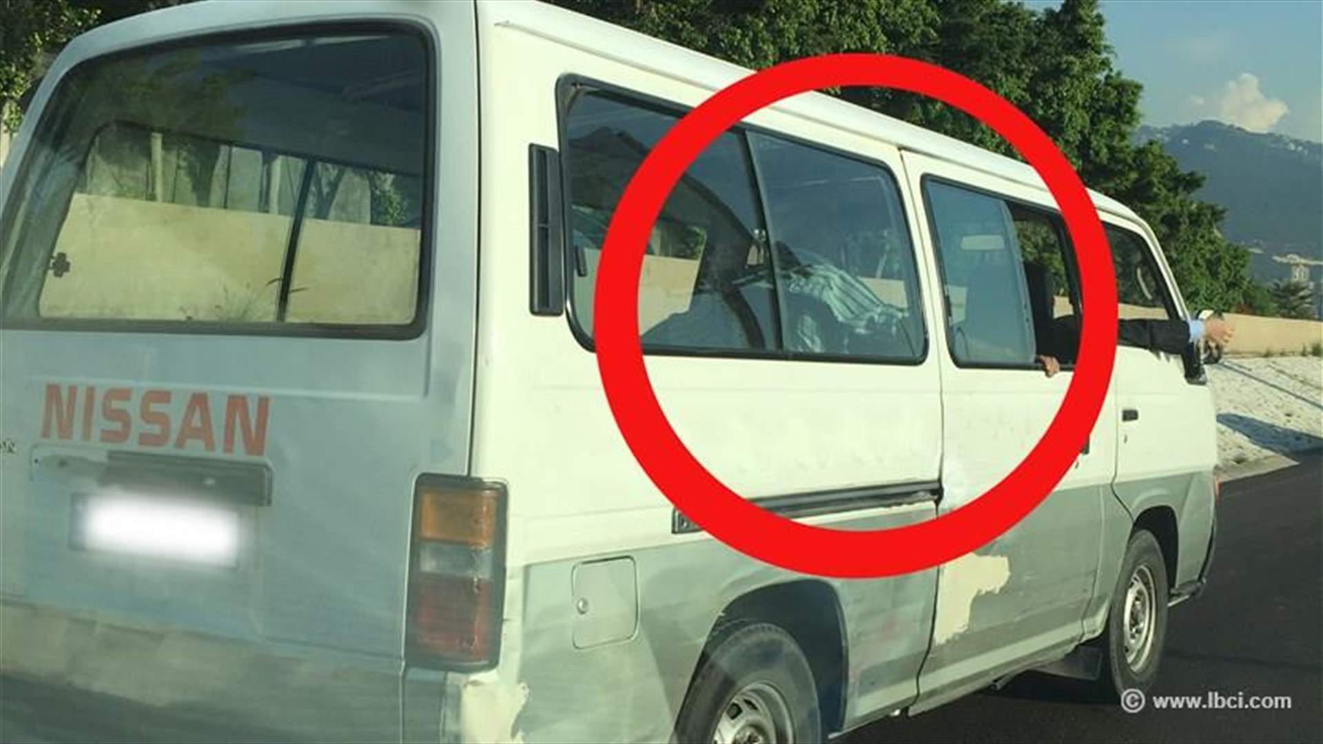 بالصورة: عند الضرورة... هذا هو بديل حزام الأمان