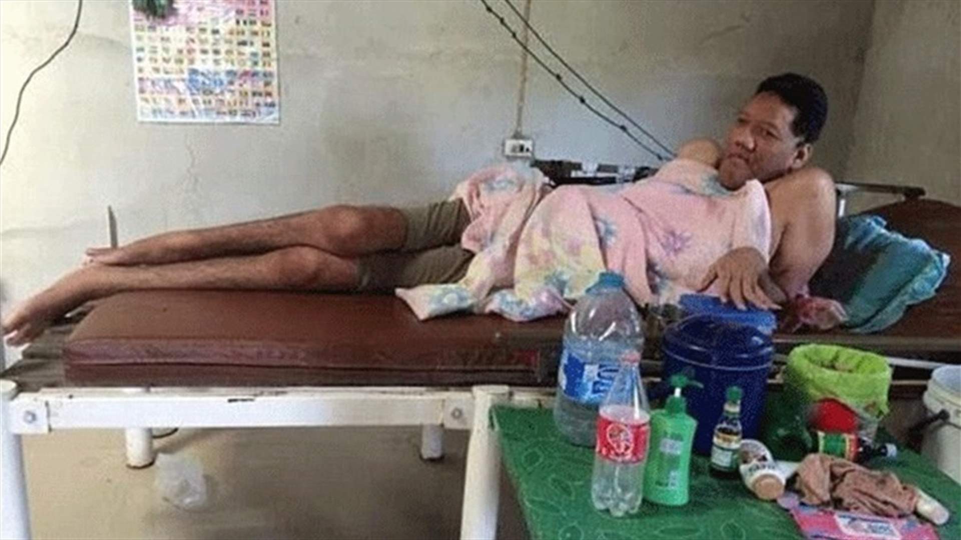 وفاة أطول رجل في العالم