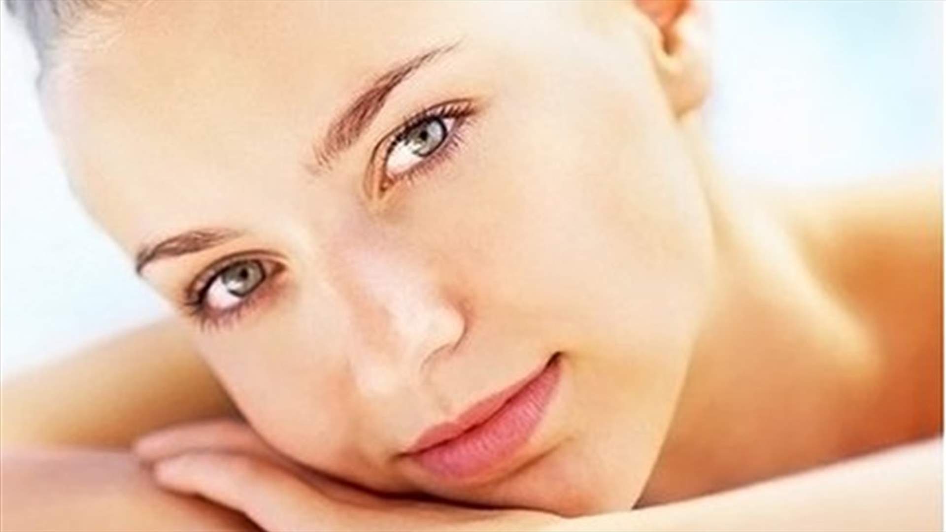 كيفيّة التخلّص من الرؤوس السوداء والبيضاء بمعجون الأسنان؟
