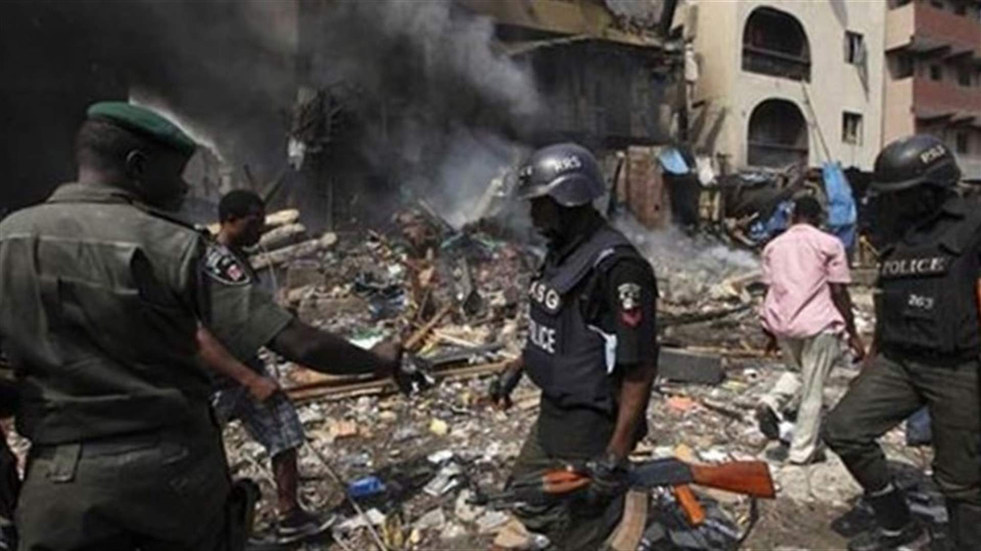 مقتل 32 شخصاً في انفجار استهدف سوقا في نيجيريا