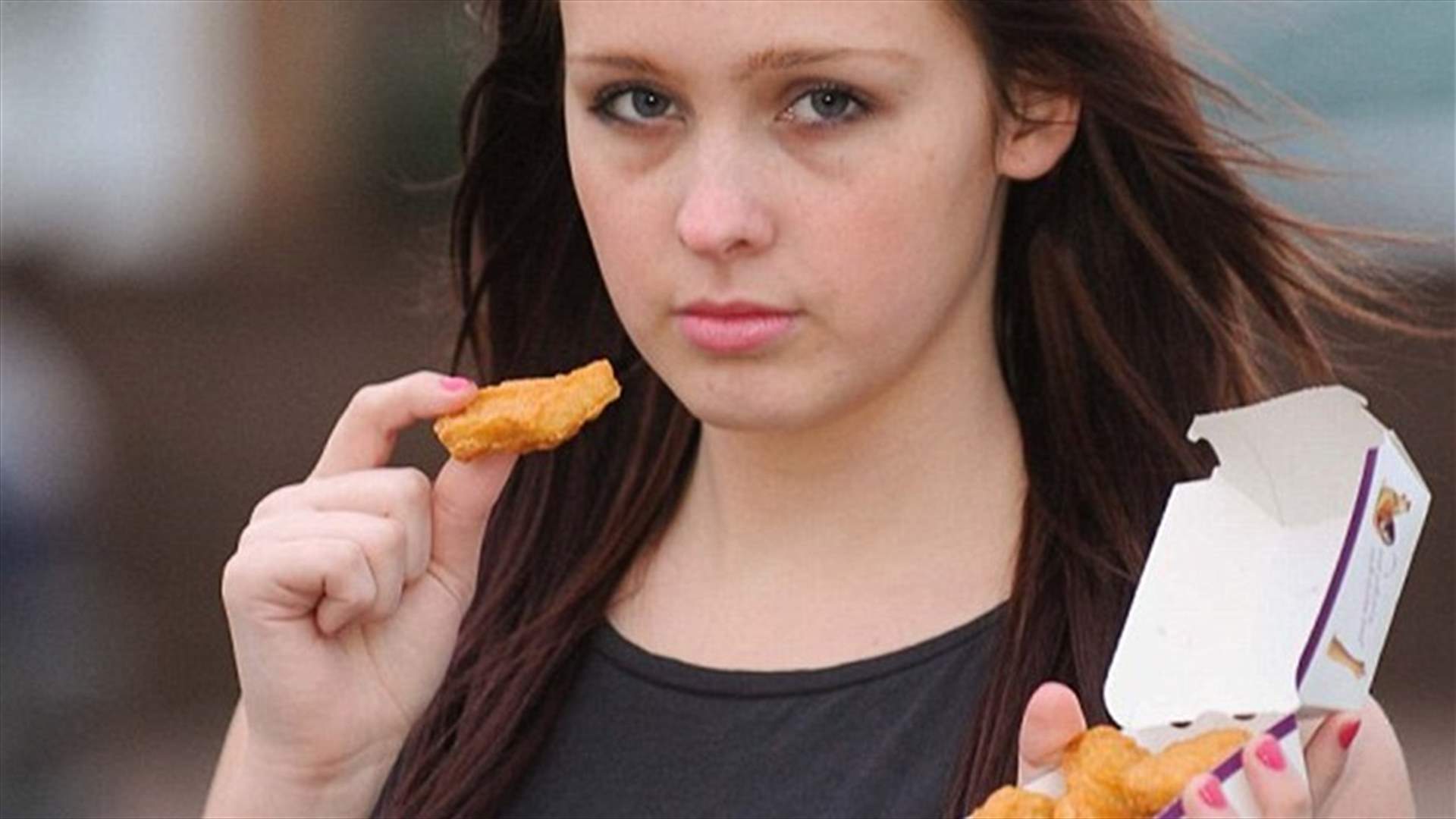 لم تتناول سوى الناغتس لـ 15 سنة وهذا ما حصل لها