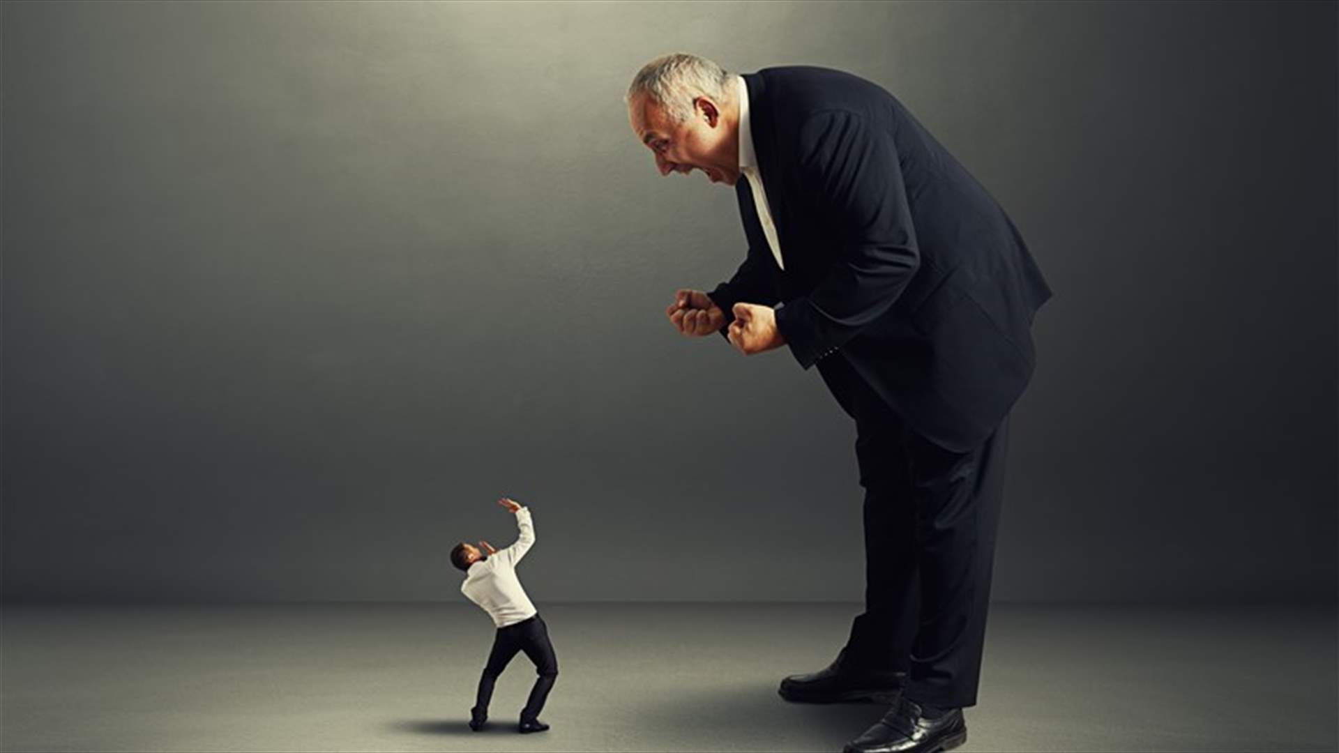 كيف تعرف ان مديرك "سيء"؟