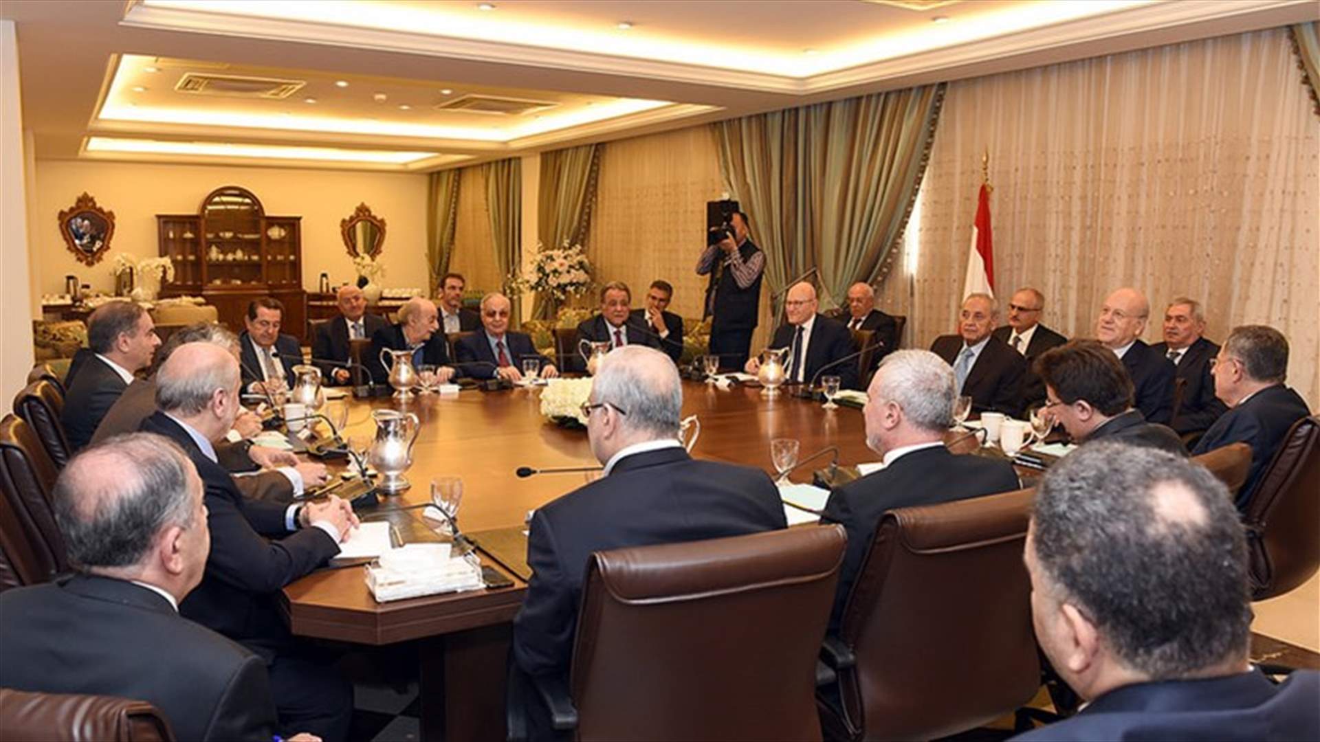 مصادر لـ"المستقبل": الحوار أمس تمحور حول بندي تفعيل الحكومة وقانون الانتخابات