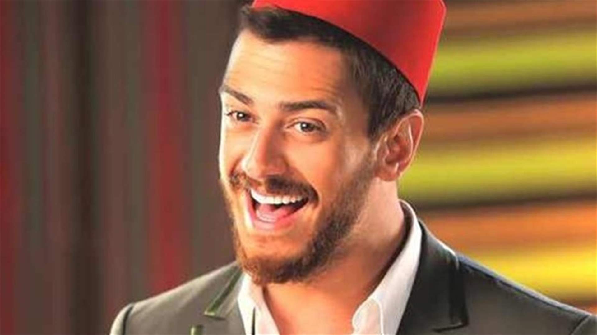 بالفيديو: سعد المجرد يعزف البيانو بقدميه؟!