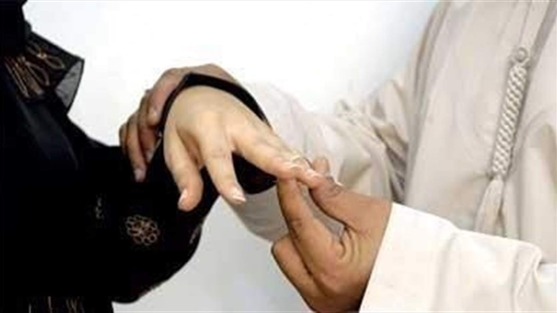 سعودي يتزوّج خادمته الإثيوبية بعد وفاة زوجته