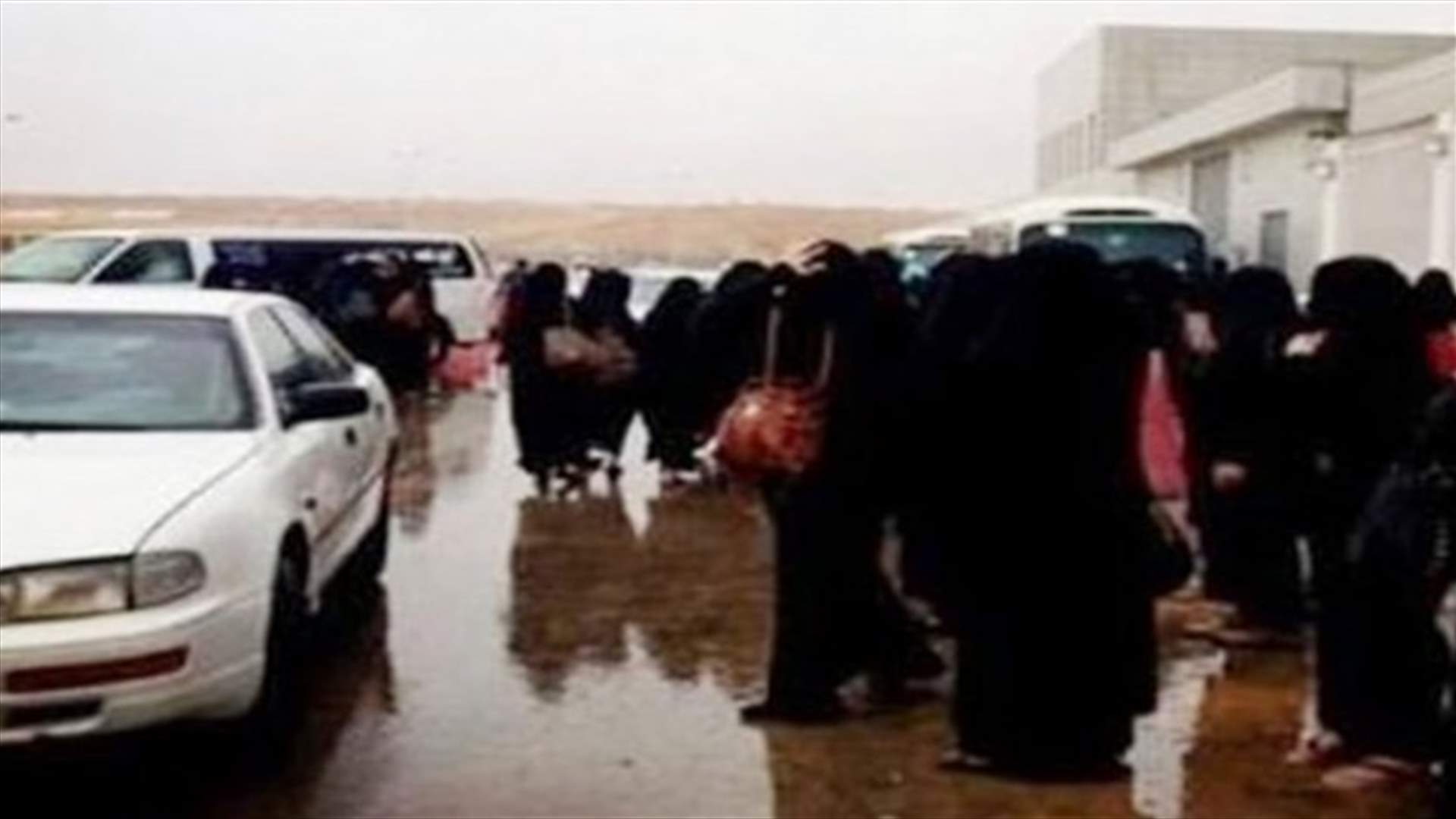إخلاء مدرسة للبنات في السعودية للاشتباه بوجود رجل