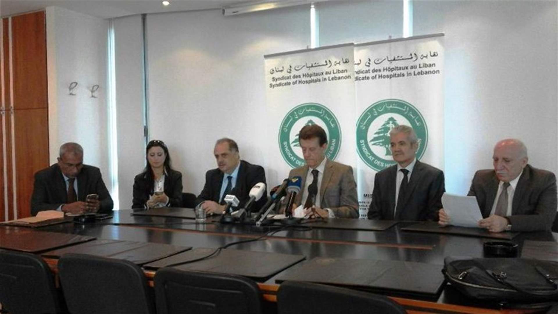 هارون: للعودة عن قرار وقف العمل مع مركز اليوسف الاستشفائي