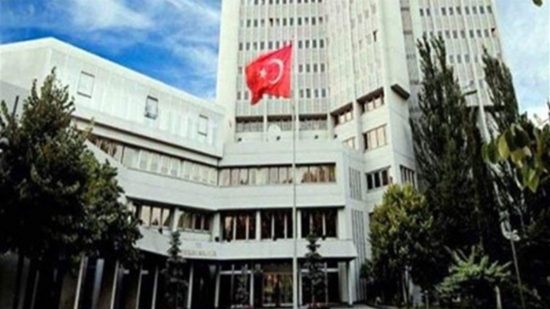 تركيا توقف إرسال قوات للعراق 