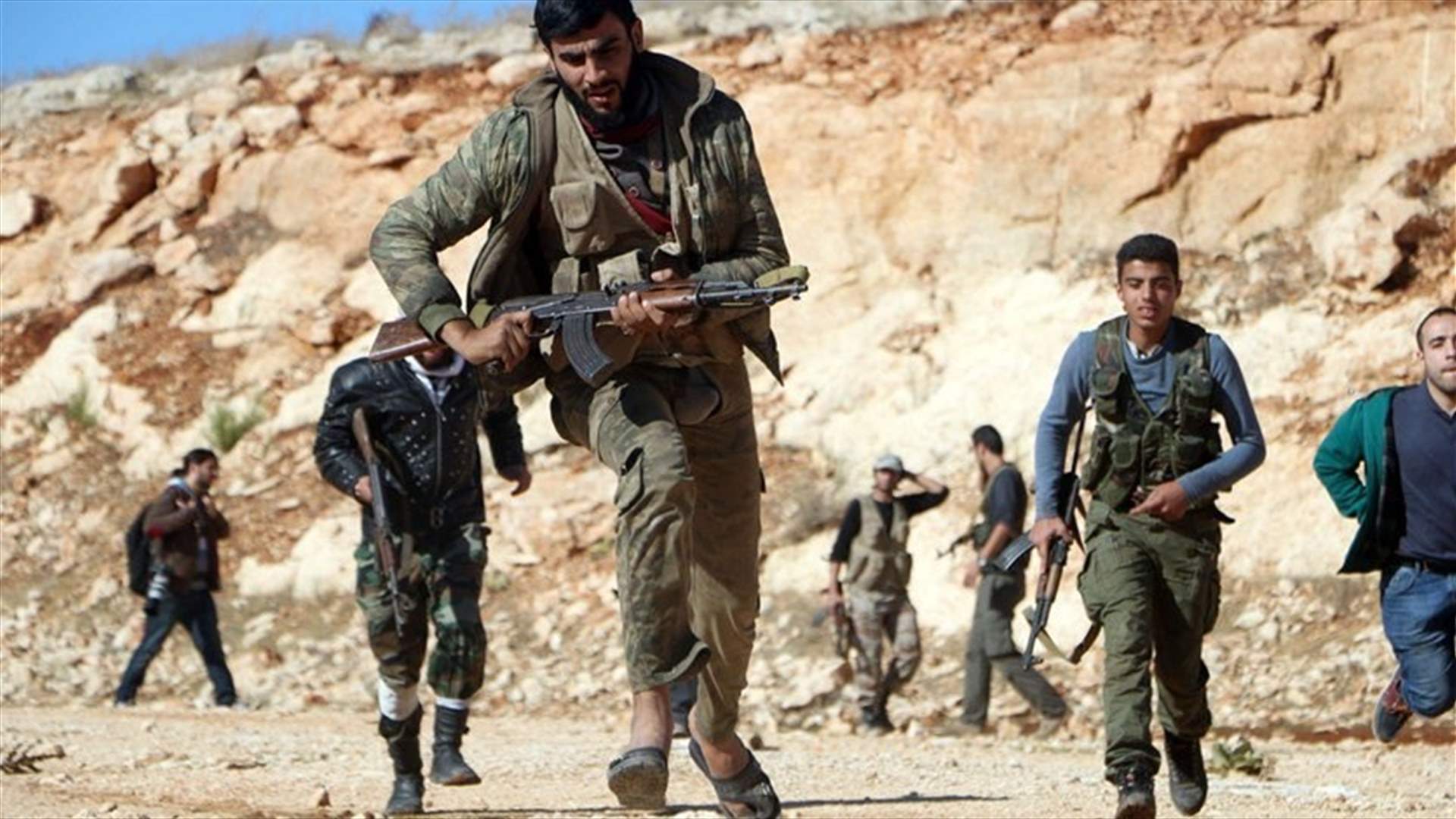 Syrian opposition seeks to close ranks as army gains on ground  