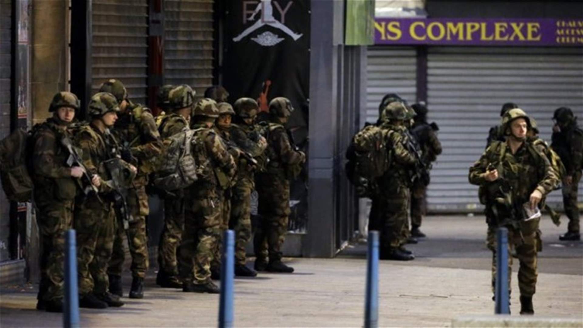 اعتقال شخص بفرنسا وشخصين في النمسا على علاقة باعتداءات باريس 