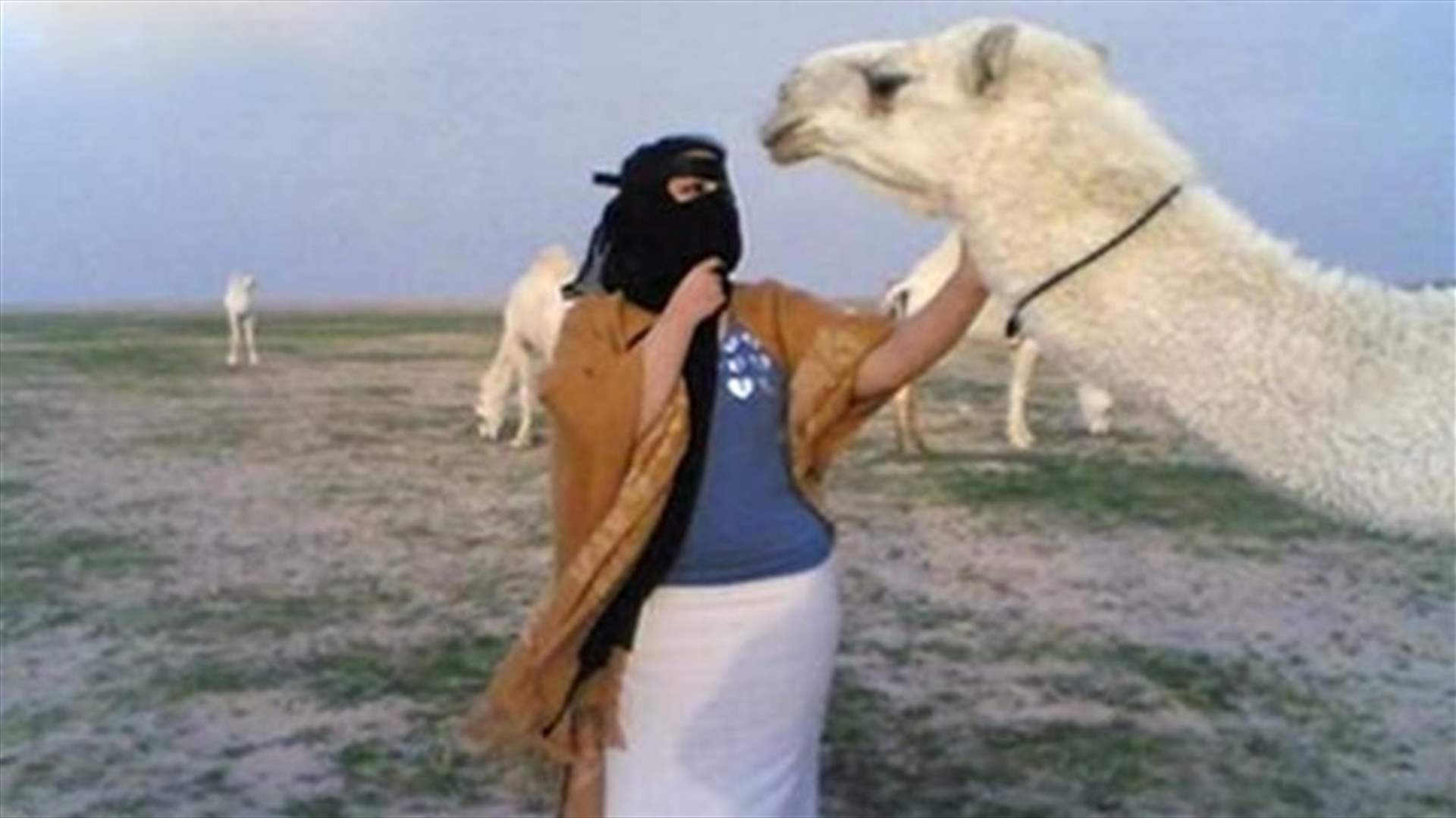 في السعوديّة: طلّقها والسبب... جمل!
