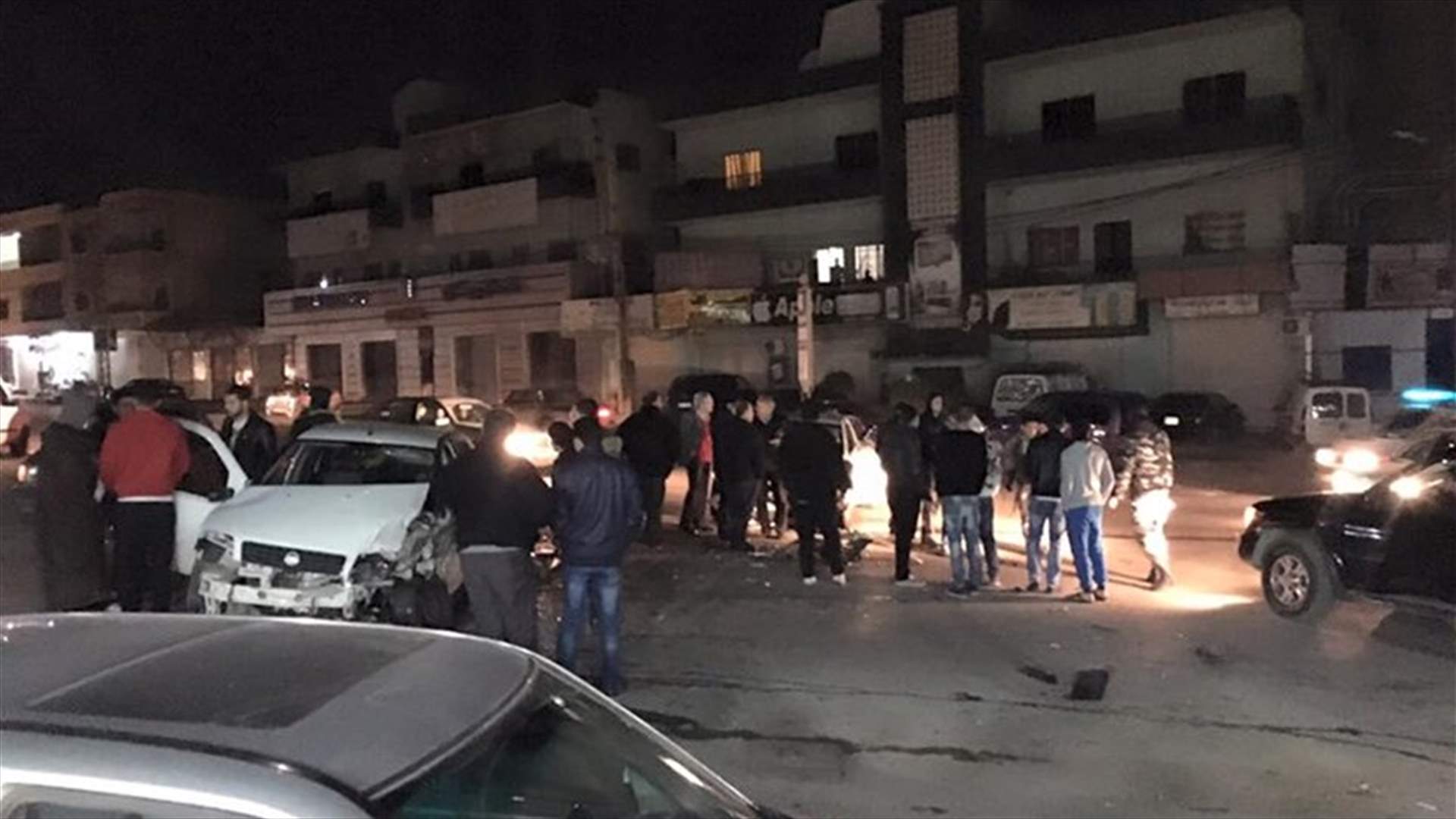 جريحان بحادث سير على طريق المصنع