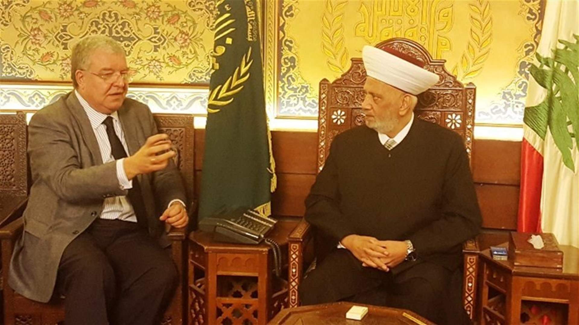 Interior Minister Mashnouq says optimistic about holding a cabinet session after New Year 
