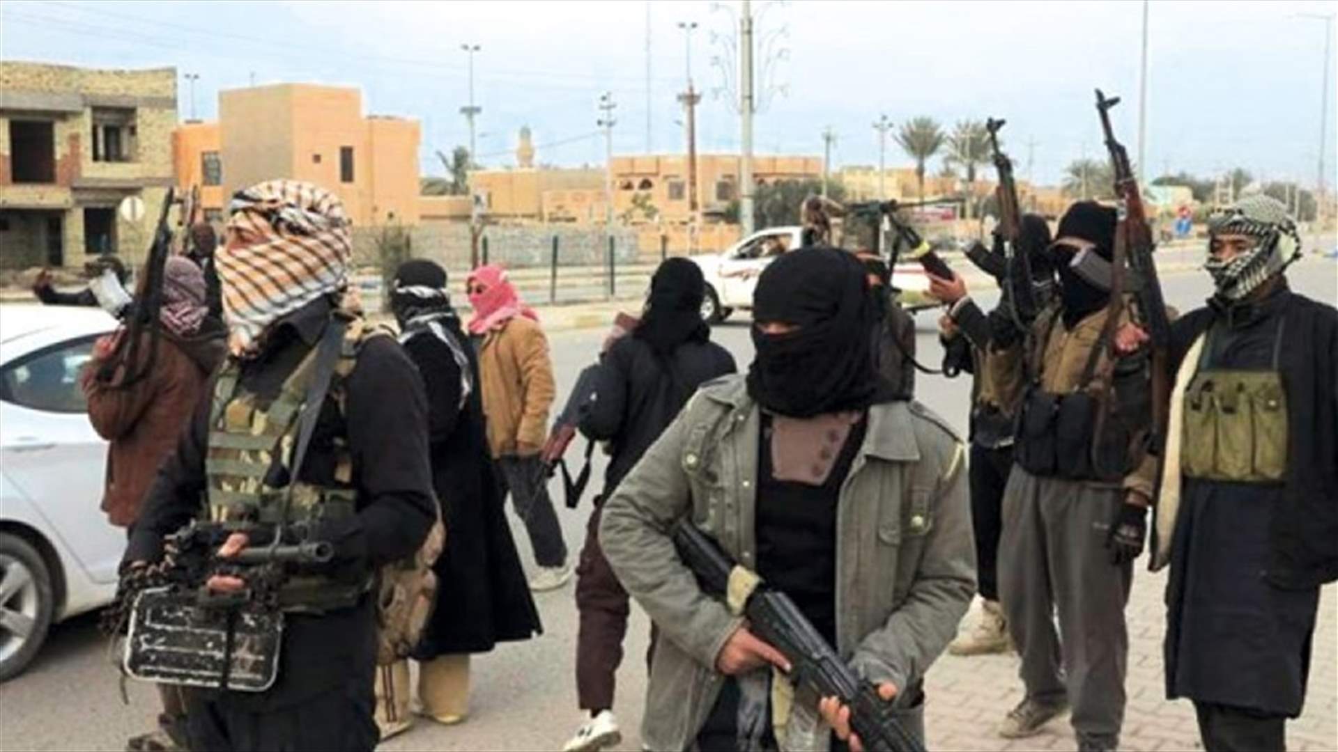 المرصد السوري: مئات من عائلات الدولة الإسلامية ستغادر جنوب دمشق قريبا