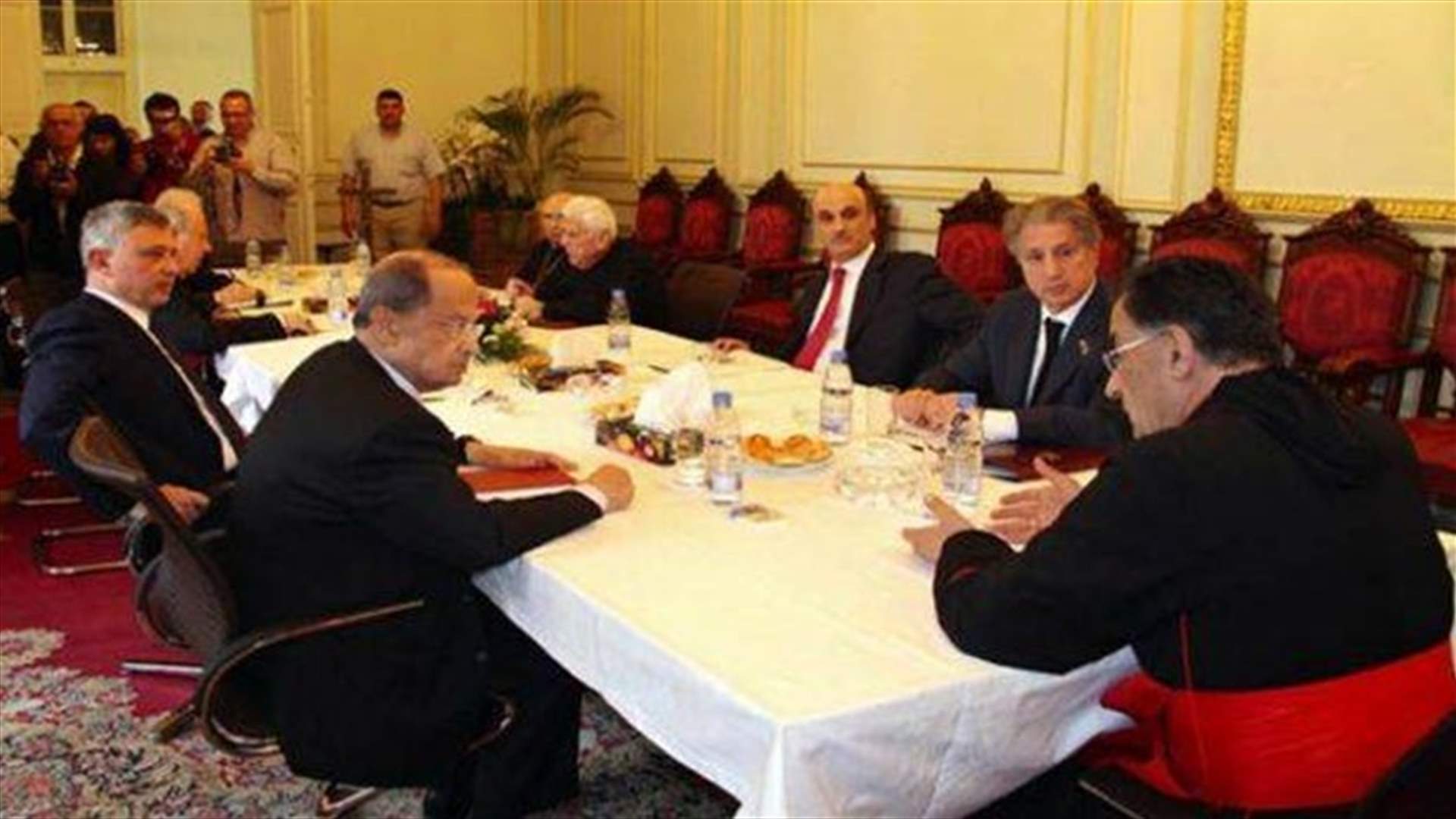 النهار: فرص عقد لقاء للأقطاب الموارنة الاربعة ..تتضاءل