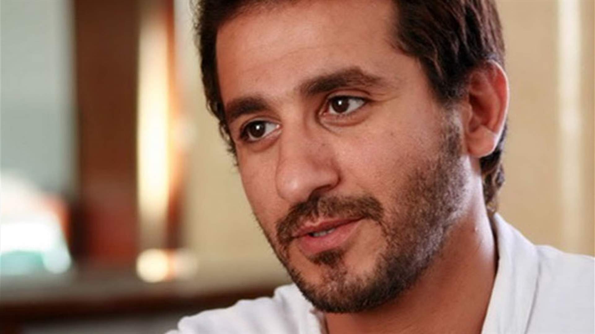 بعد استئصال الورم.. المرض يمنع احمد حلمي من التمثيل