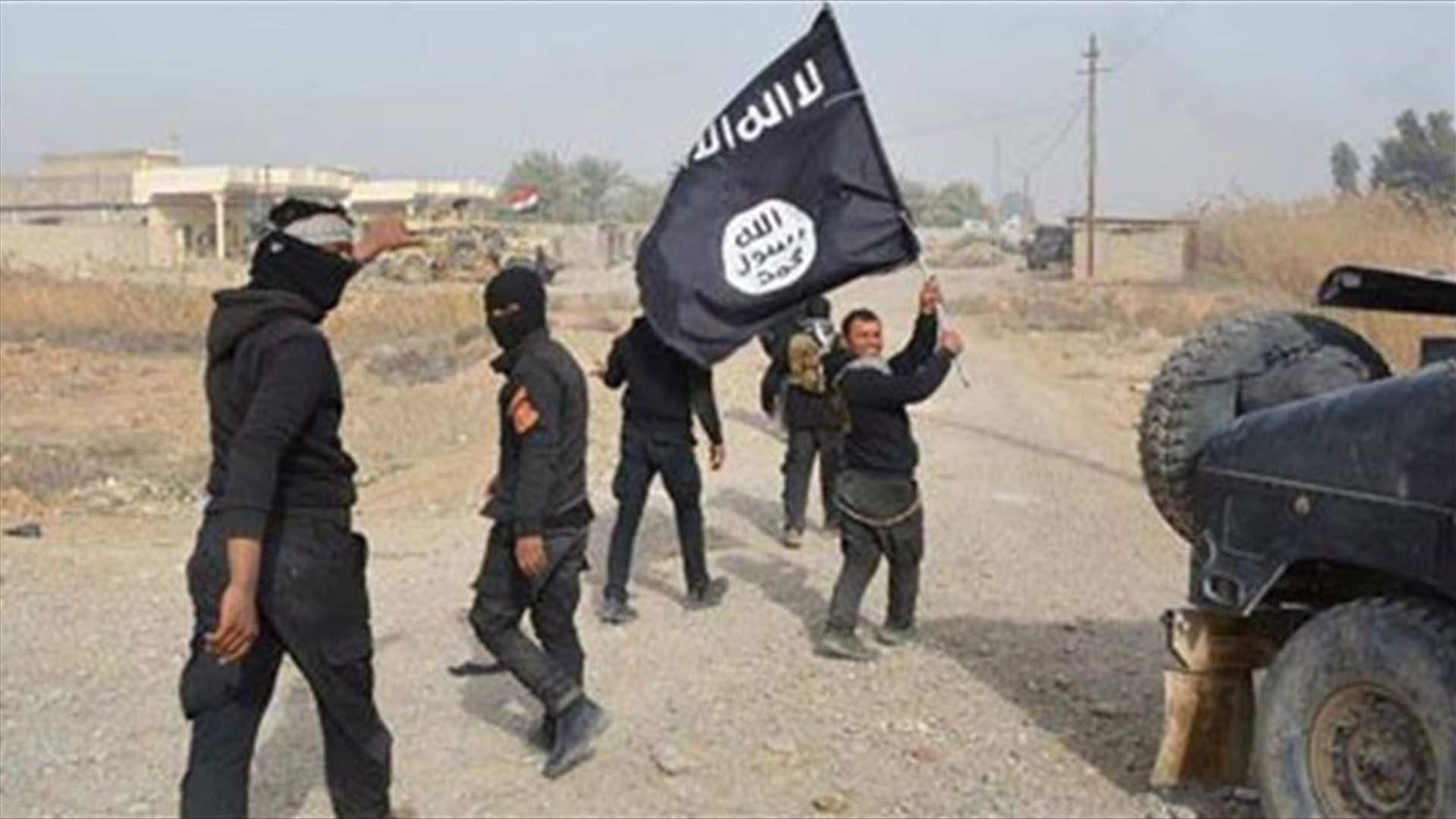 داعش يحتجز 200 عائلة شرق الرمادي