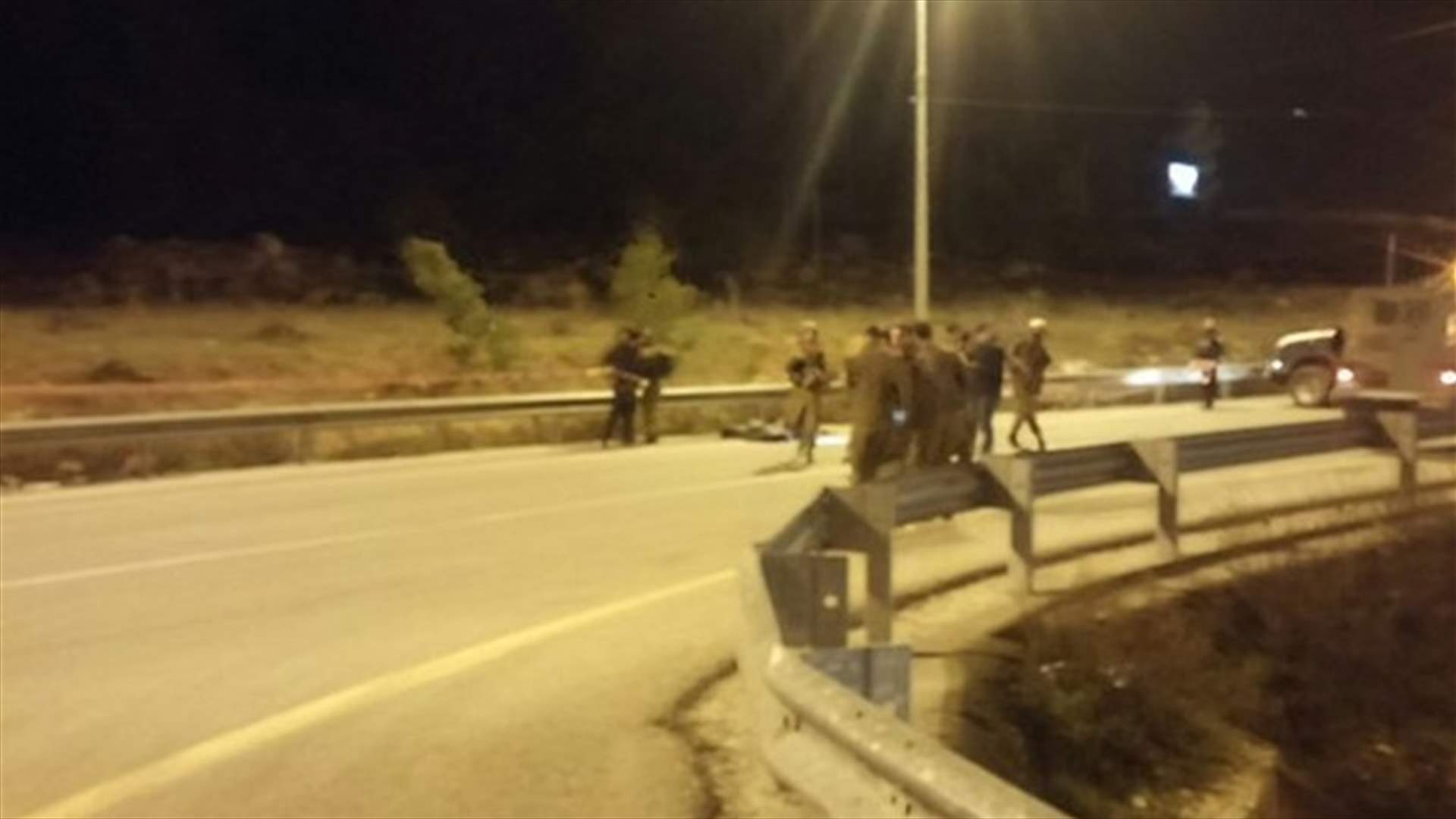 مقتل ثلاثة فلسطينيين حاولوا طعن جنود اسرائيليين