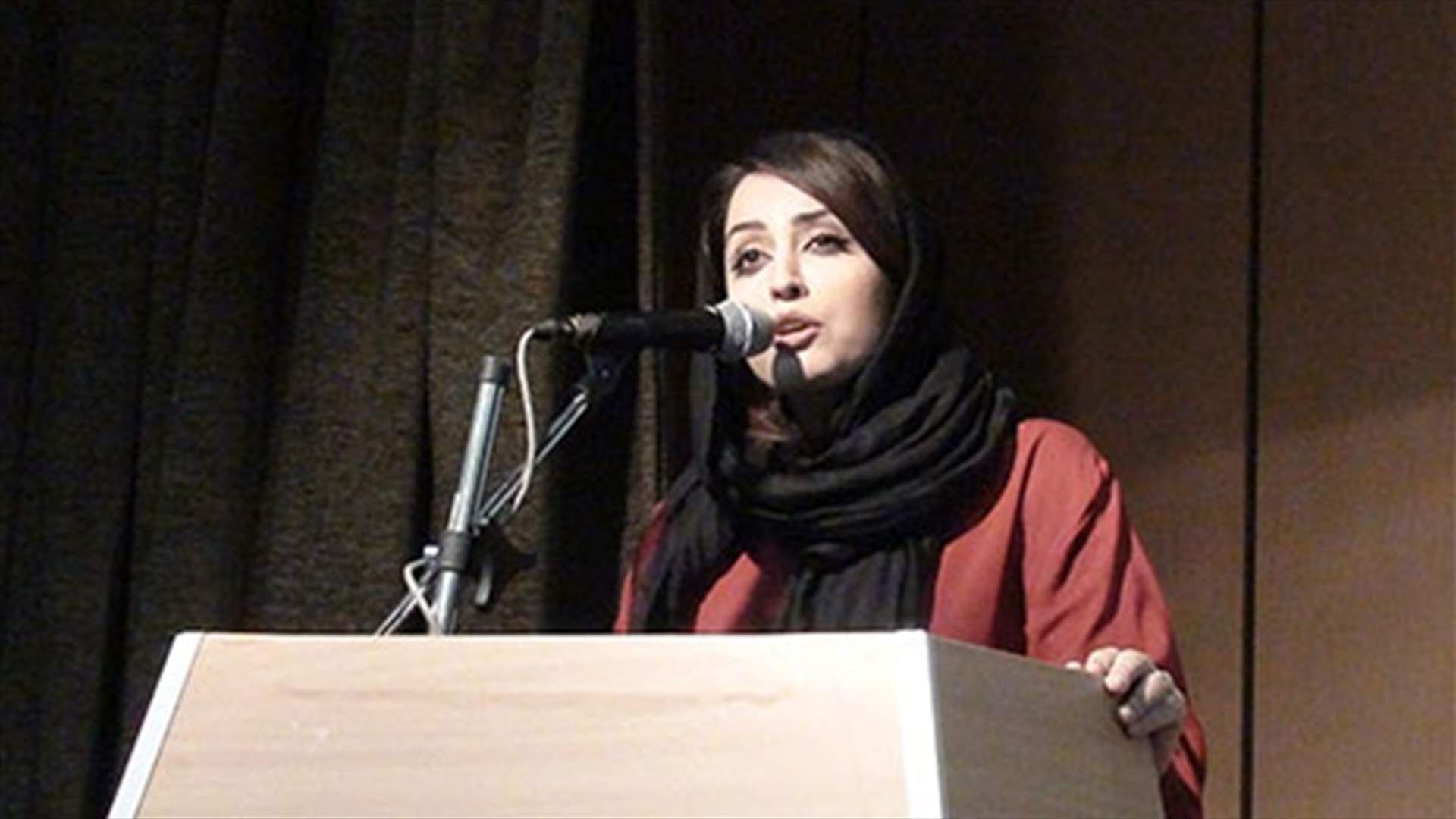اعتقال شاعرة إيرانية في طهران
